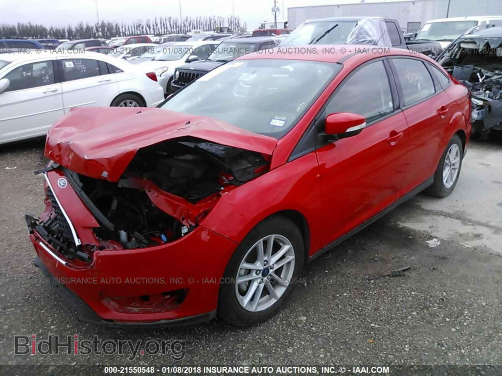 2017 Ford Focus - VIN: 1FADP3F20HL249583 - Photo 2