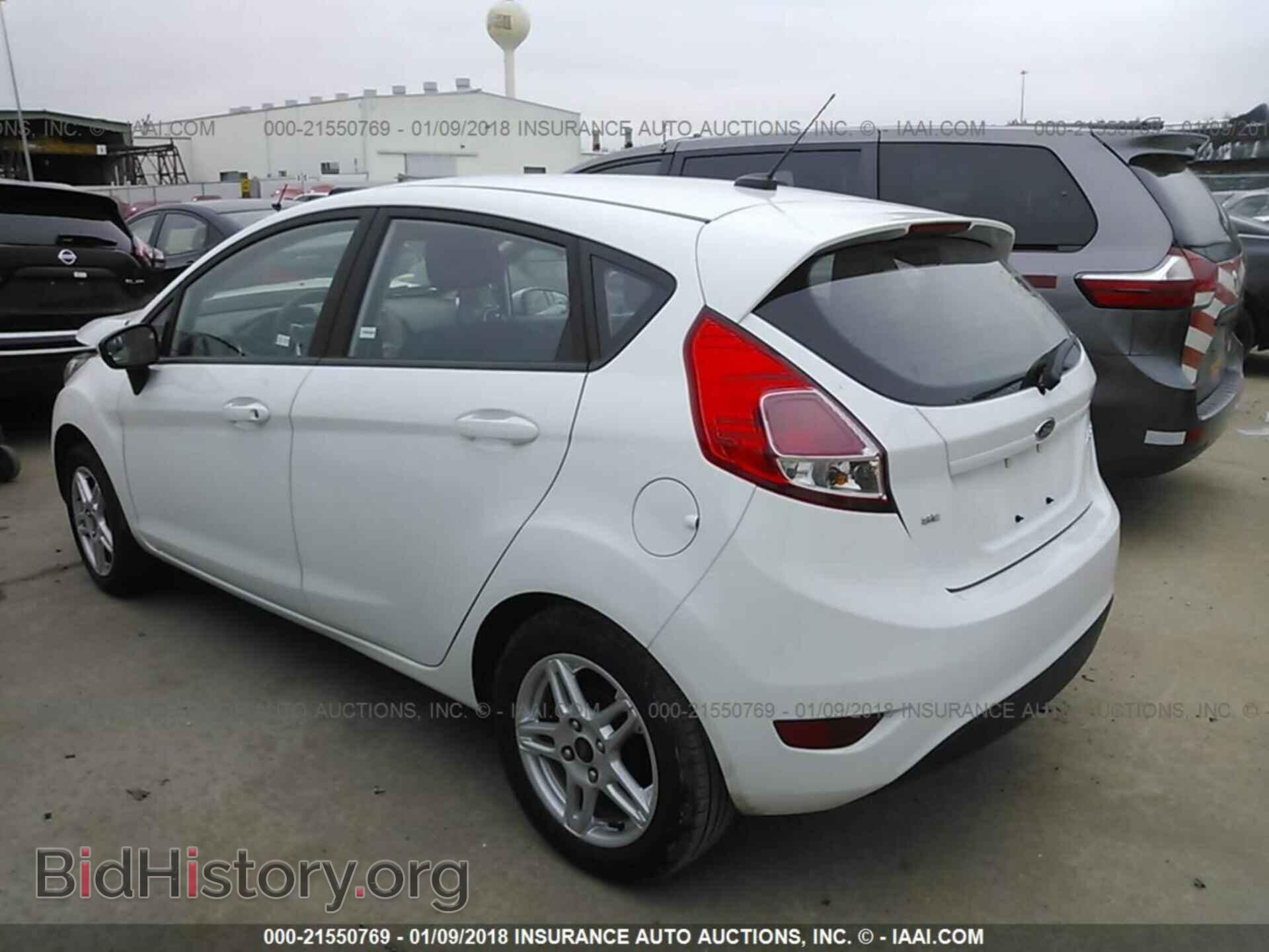 2017 Ford Fiesta - VIN: 3FADP4EJ7HM138719 - Фото 3