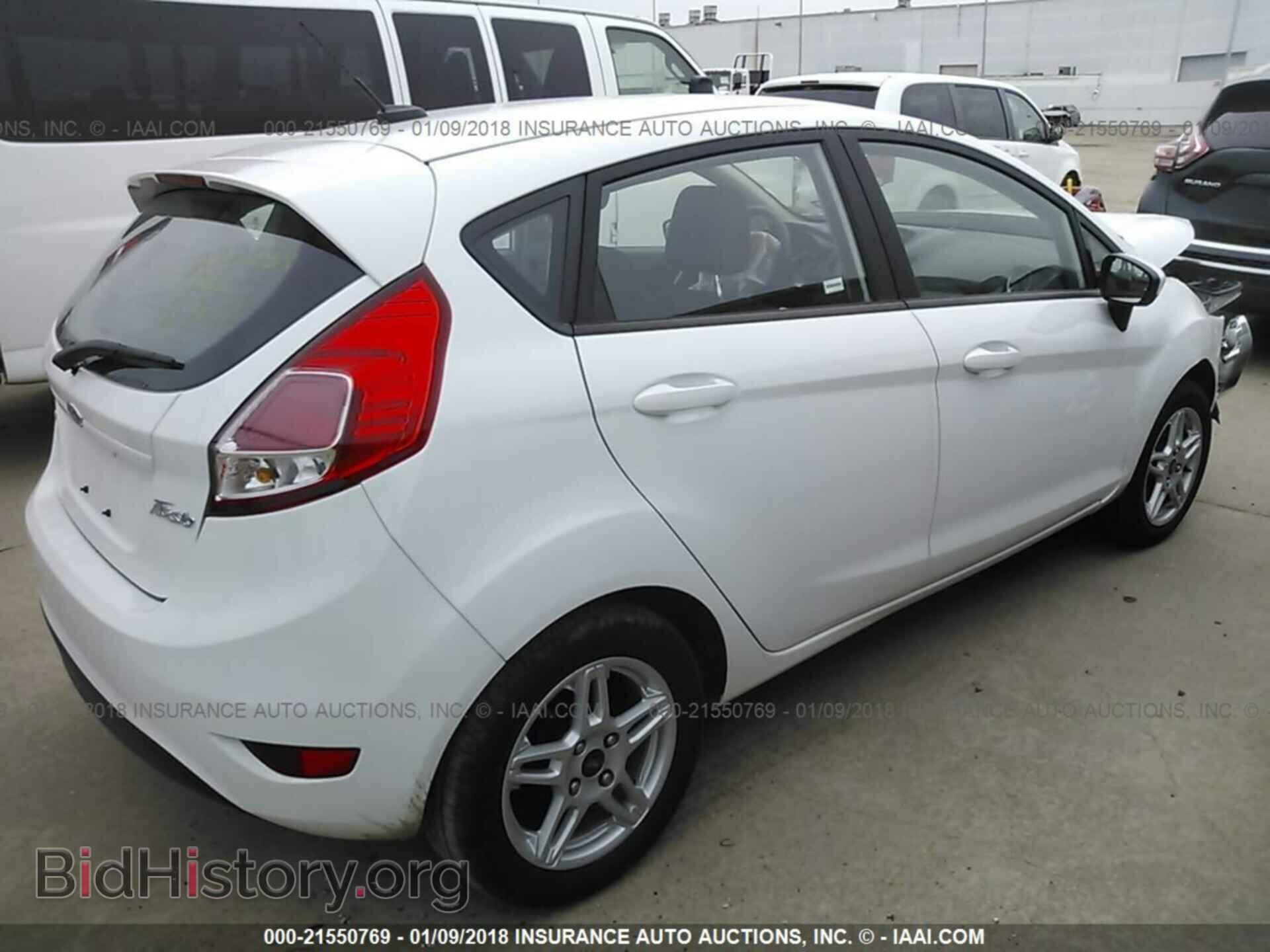 2017 Ford Fiesta - VIN: 3FADP4EJ7HM138719 - Фото 4