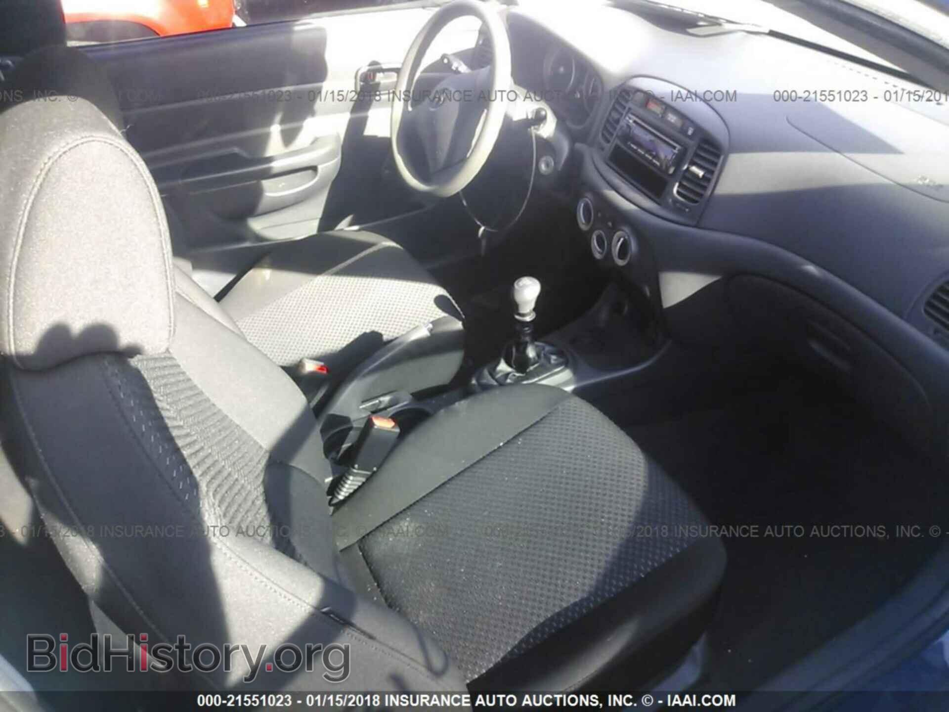 2011 Hyundai Accent - VIN: KMHCM3AC2BU199491 - Фото 5