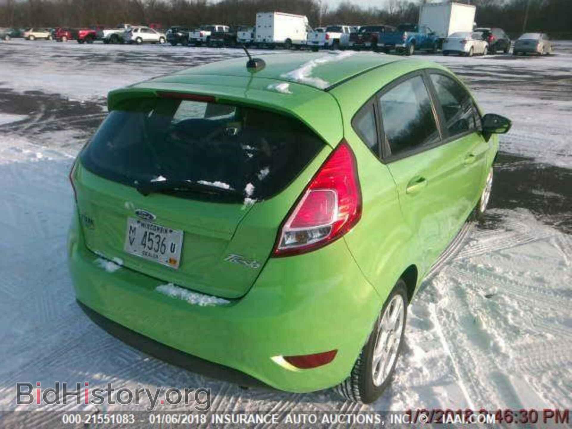 2014 Ford Fiesta - VIN: 3FADP4EJ2EM102593 - Фото 2