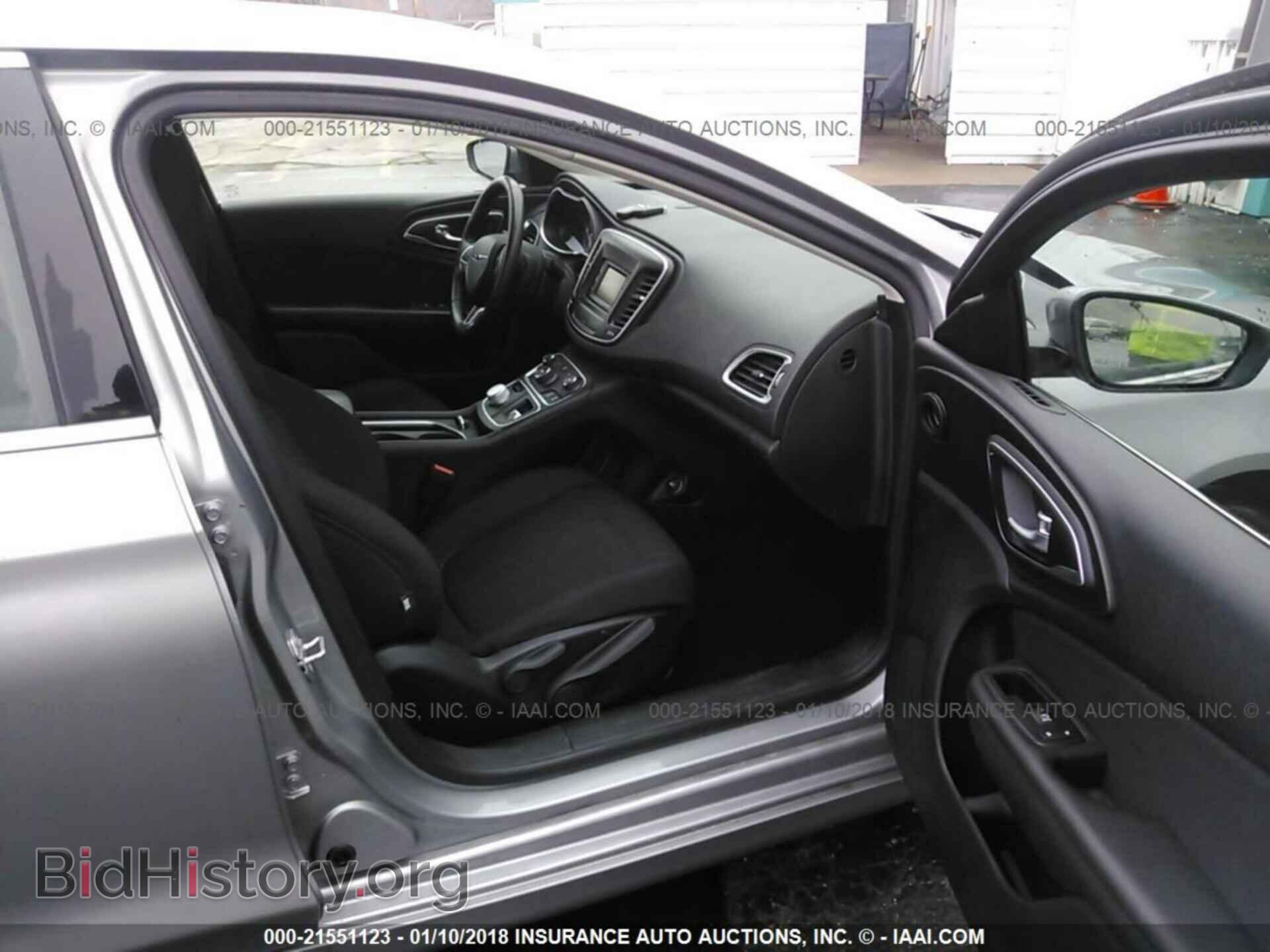 2015 Chrysler 200 - VIN: 1C3CCCAB8FN587148 - Фото 5