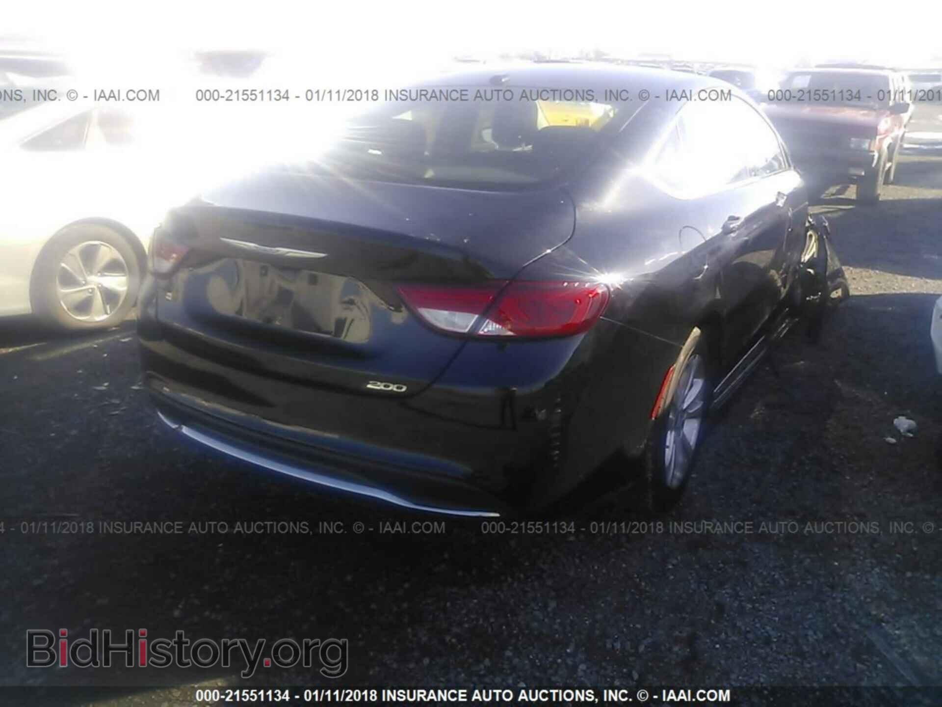 2015 Chrysler 200 - VIN: 1C3CCCAB1FN627182 - Фото 4