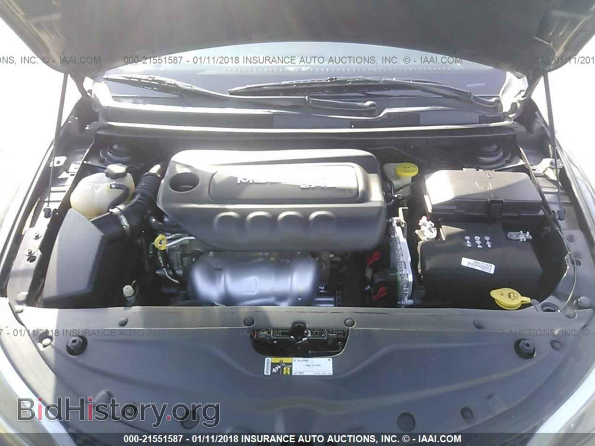 2015 Chrysler 200 - VIN: 1C3CCCAB6FN542466 - Photo 10