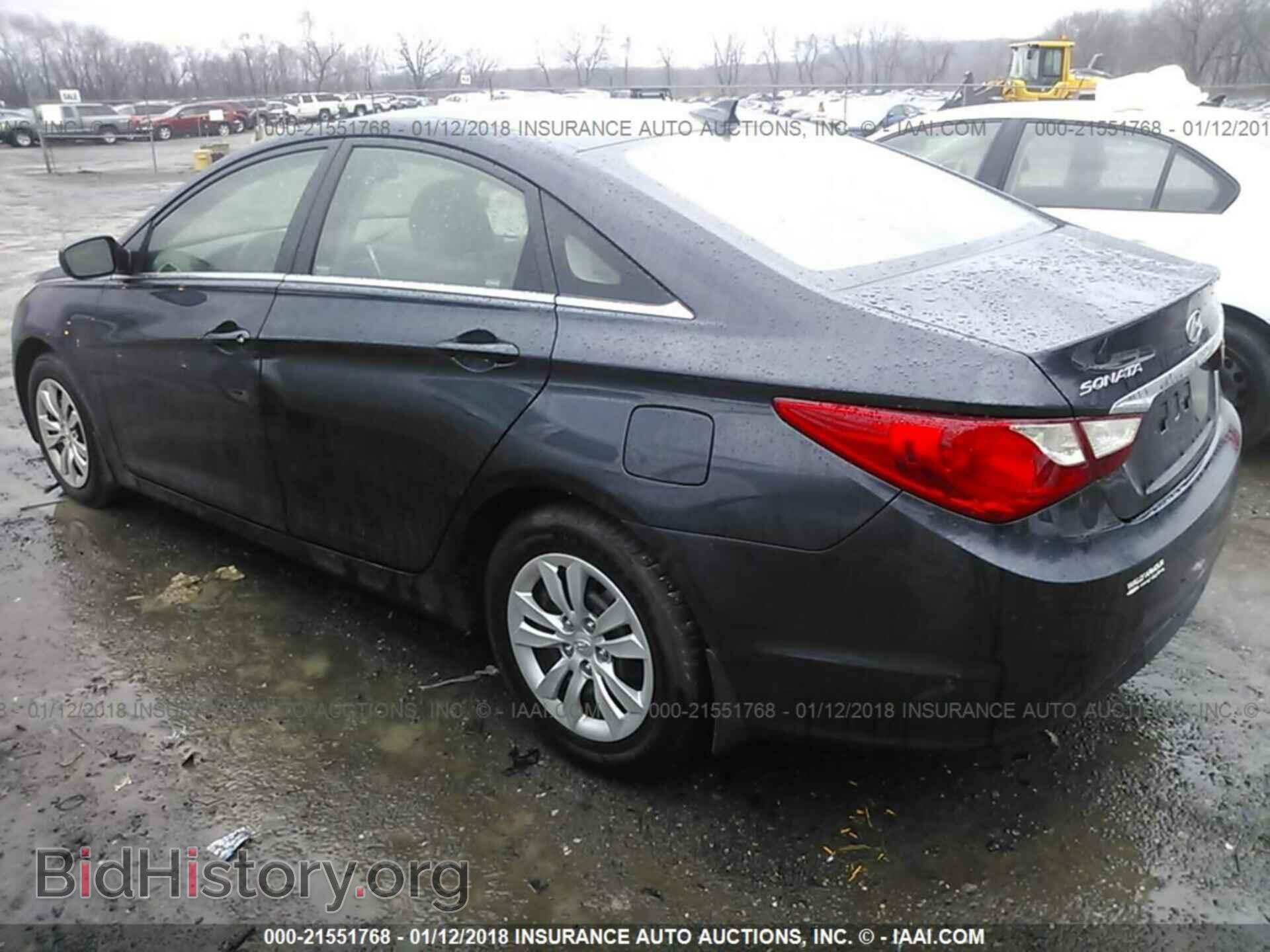 2012 Hyundai Sonata - VIN: 5NPEB4AC8CH339970 - Фото 3
