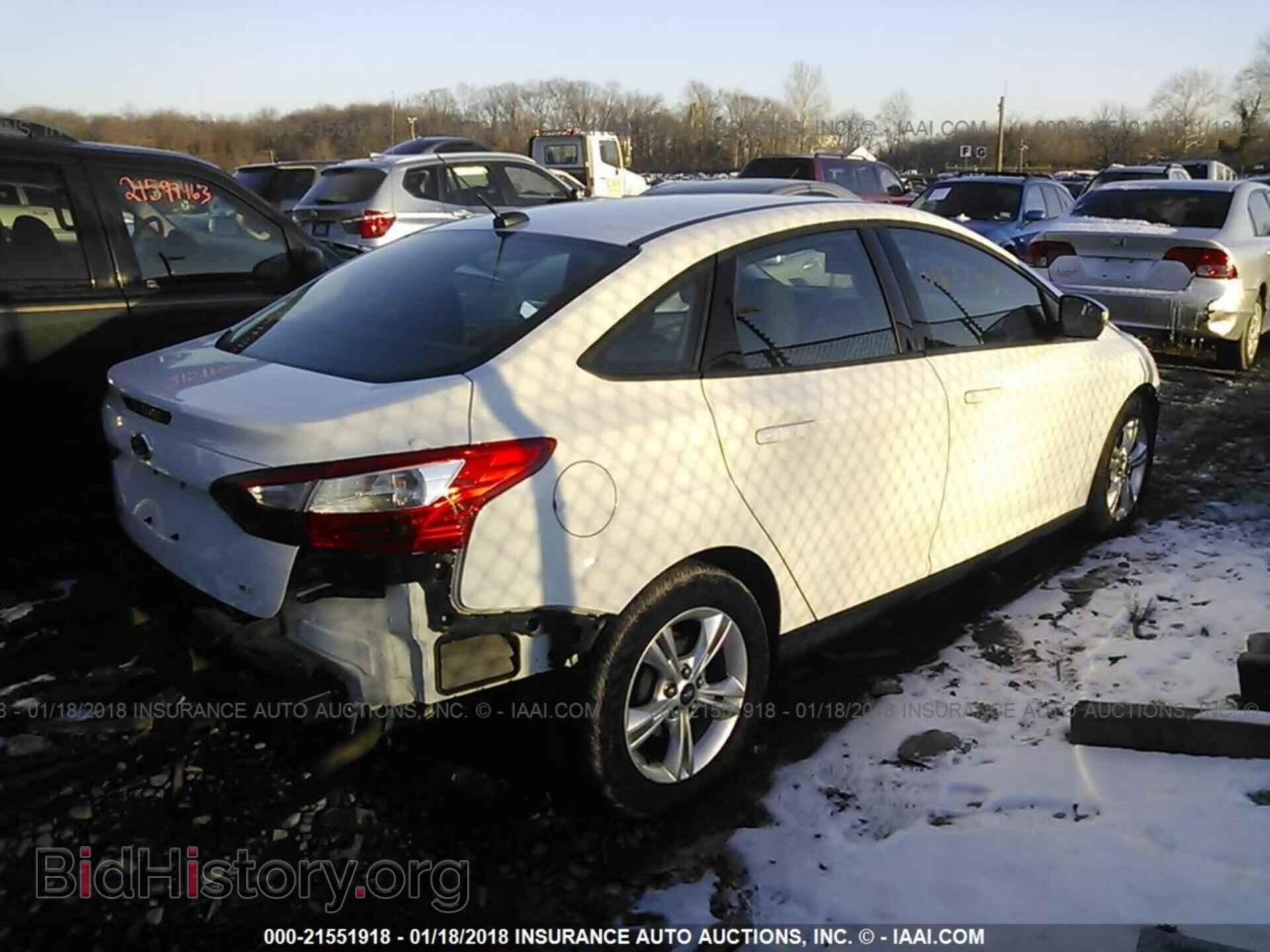 2013 Ford Focus - VIN: 1FADP3F2XDL354786 - Фото 4