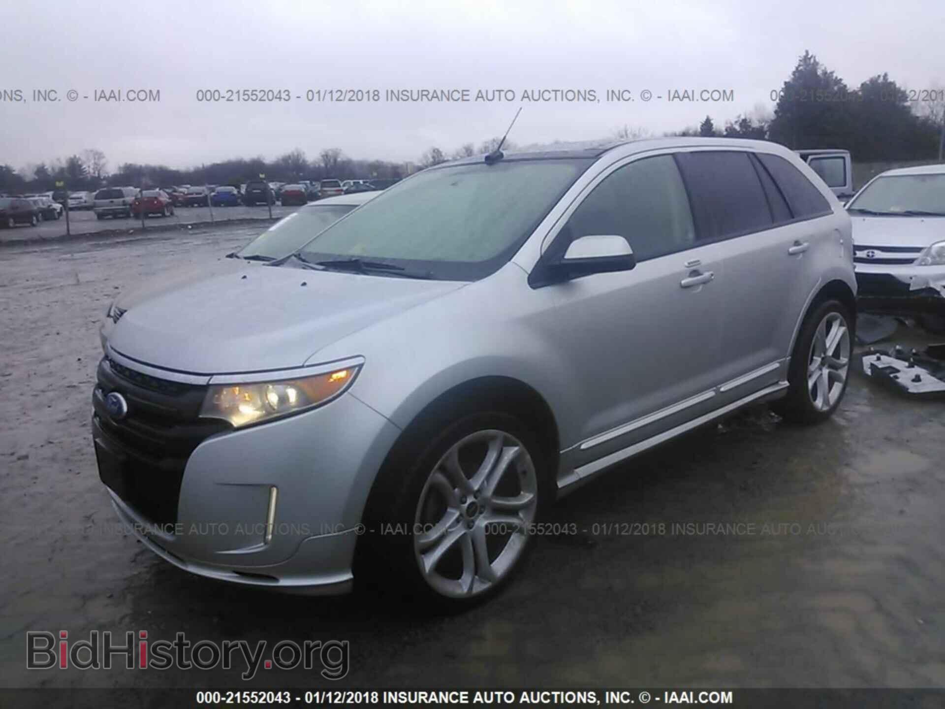 2011 Ford Edge - VIN: 2FMDK4AK2BBB58047 - Photo 2
