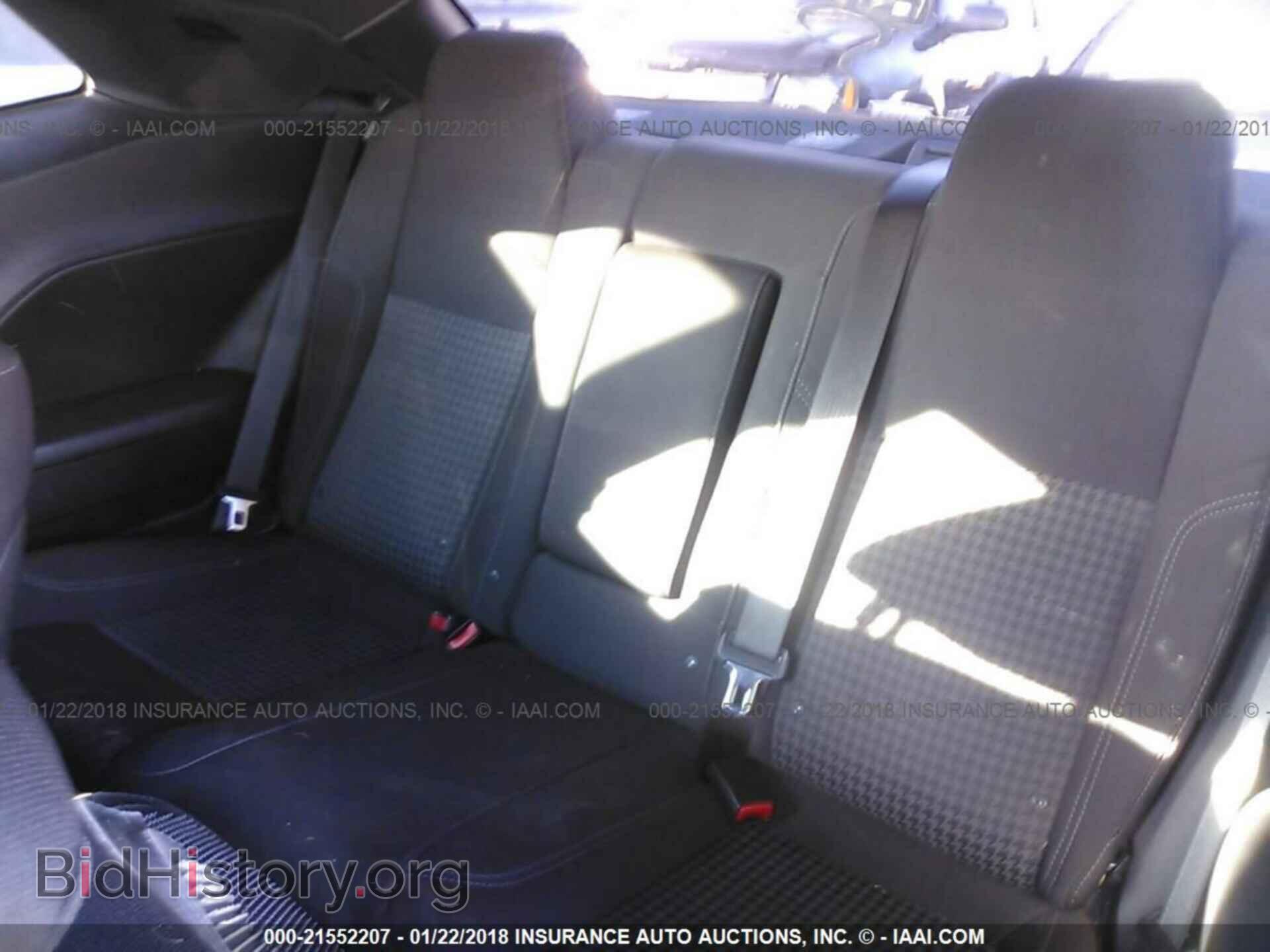 2015 Dodge Challenger - VIN: 2C3CDZAG2FH793697 - Photo 8