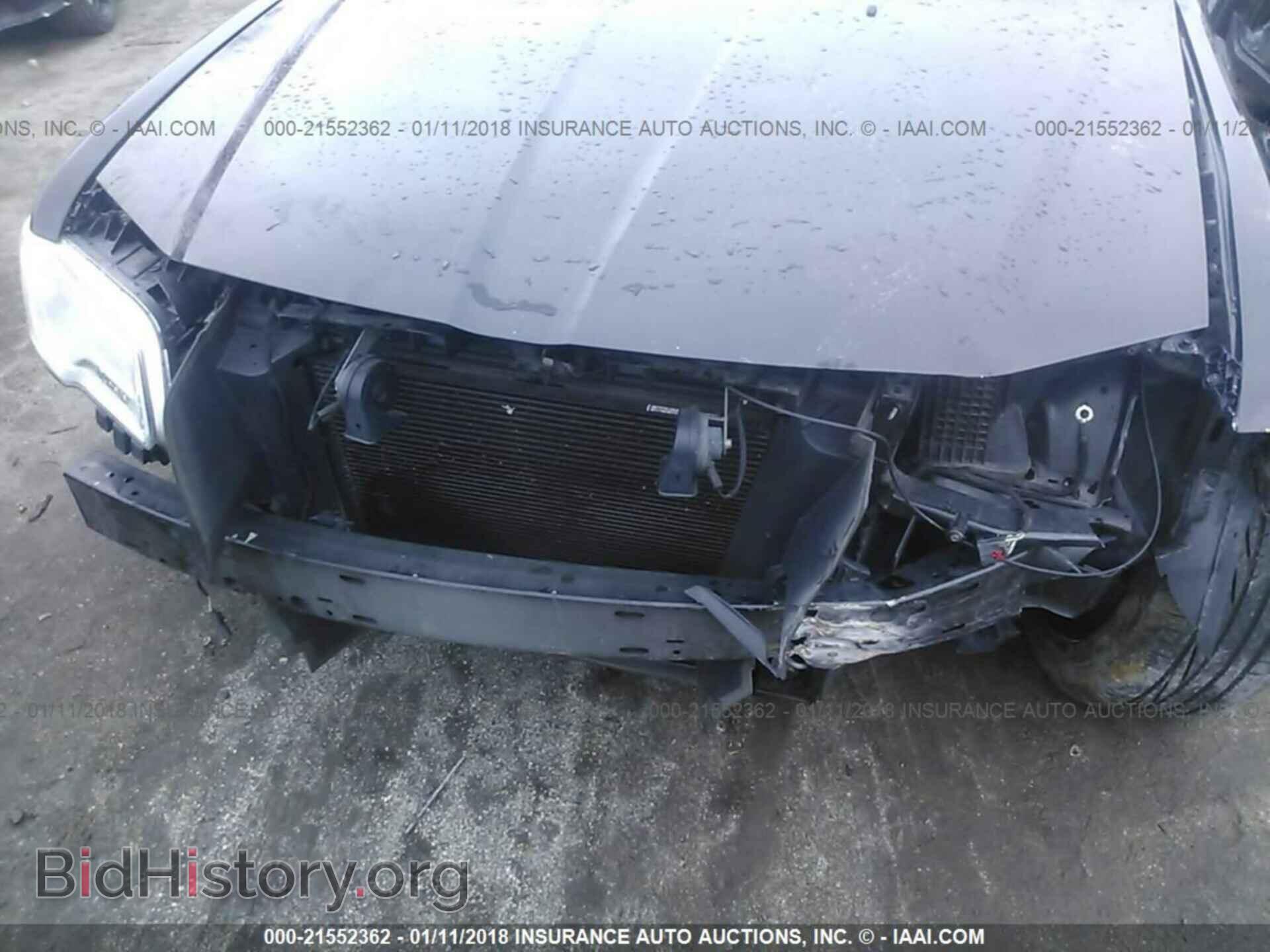 2013 Chrysler 300c - VIN: 2C3CCAKG2DH633965 - Фото 6