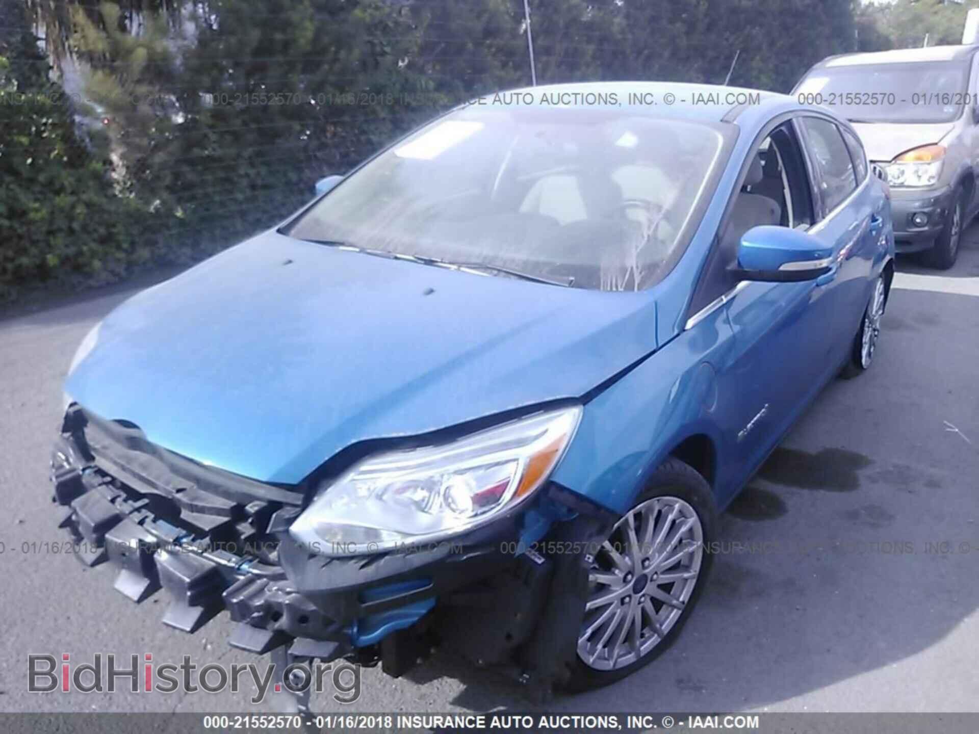 2014 Ford Focus - VIN: 1FADP3R40EL176644 - Фото 2