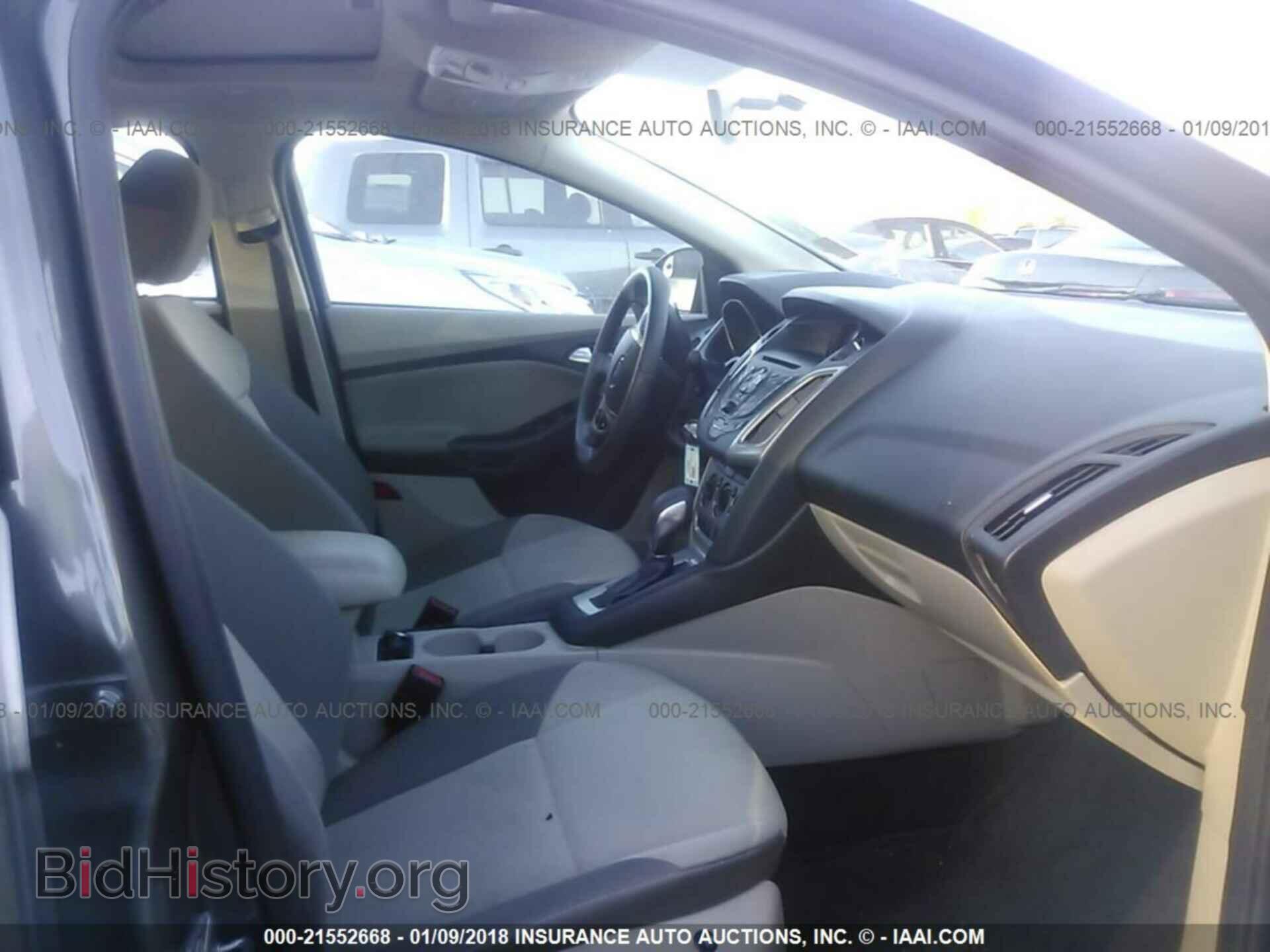 2014 Ford Focus - VIN: 1FADP3F29EL344042 - Photo 5