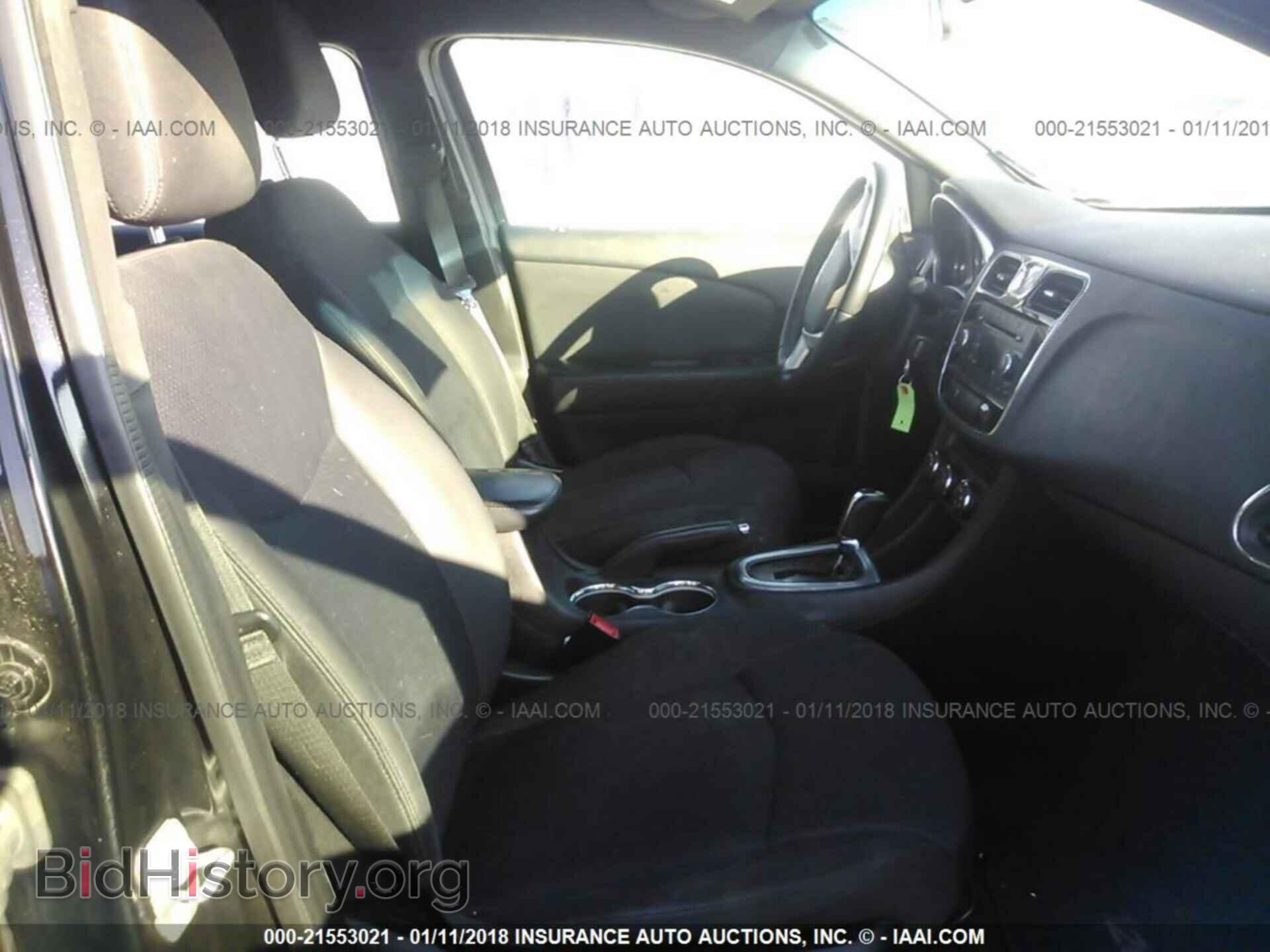 2013 Chrysler 200 - VIN: 1C3CCBBG4DN560210 - Photo 5