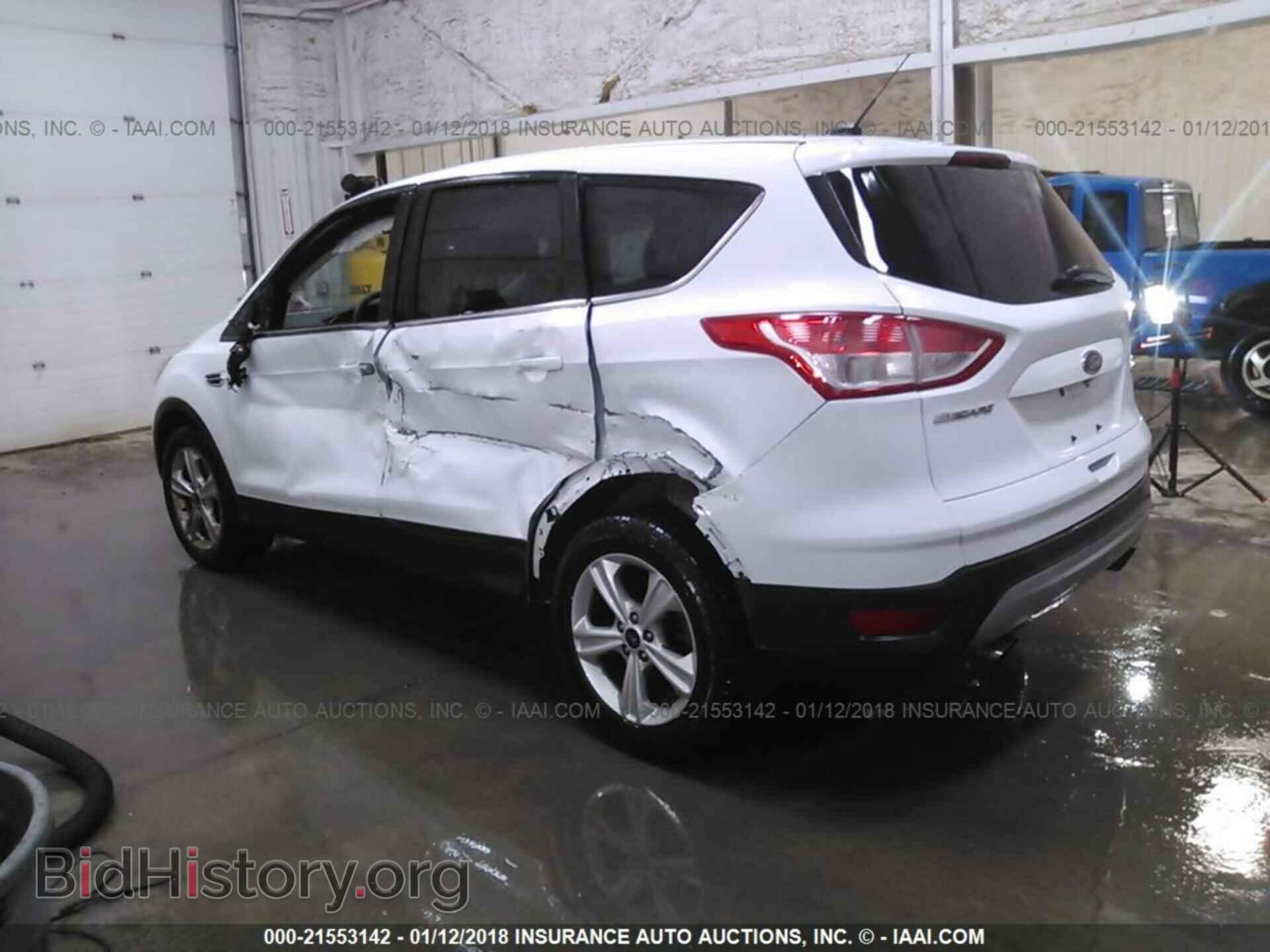 2014 Ford Escape - VIN: 1FMCU9GX2EUB48980 - Photo 3
