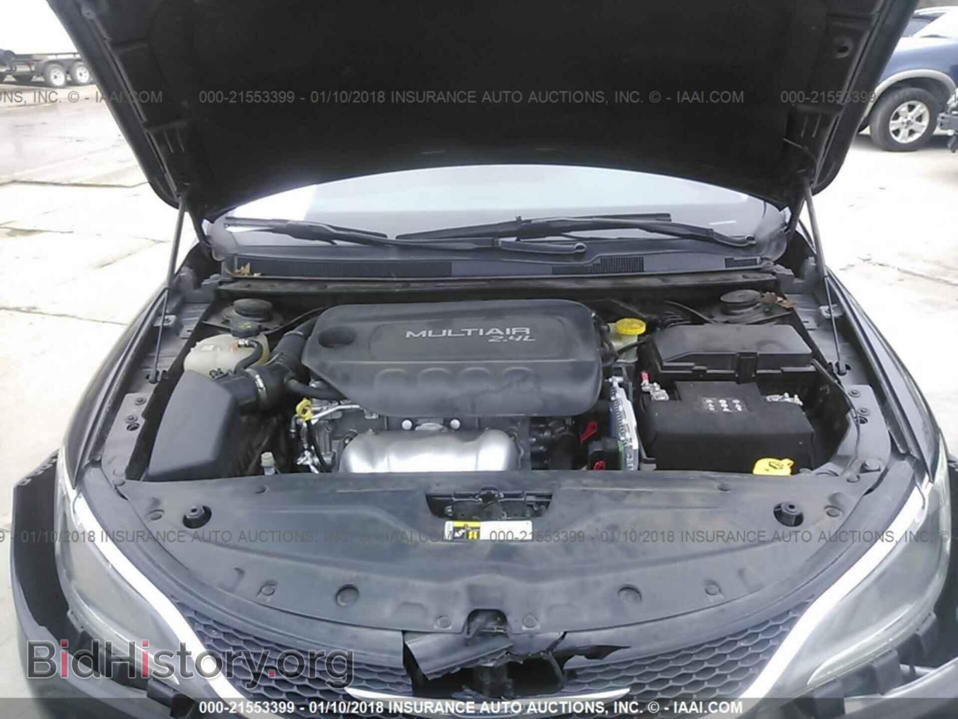 2015 Chrysler 200 - VIN: 1C3CCCAB6FN695199 - Photo 10