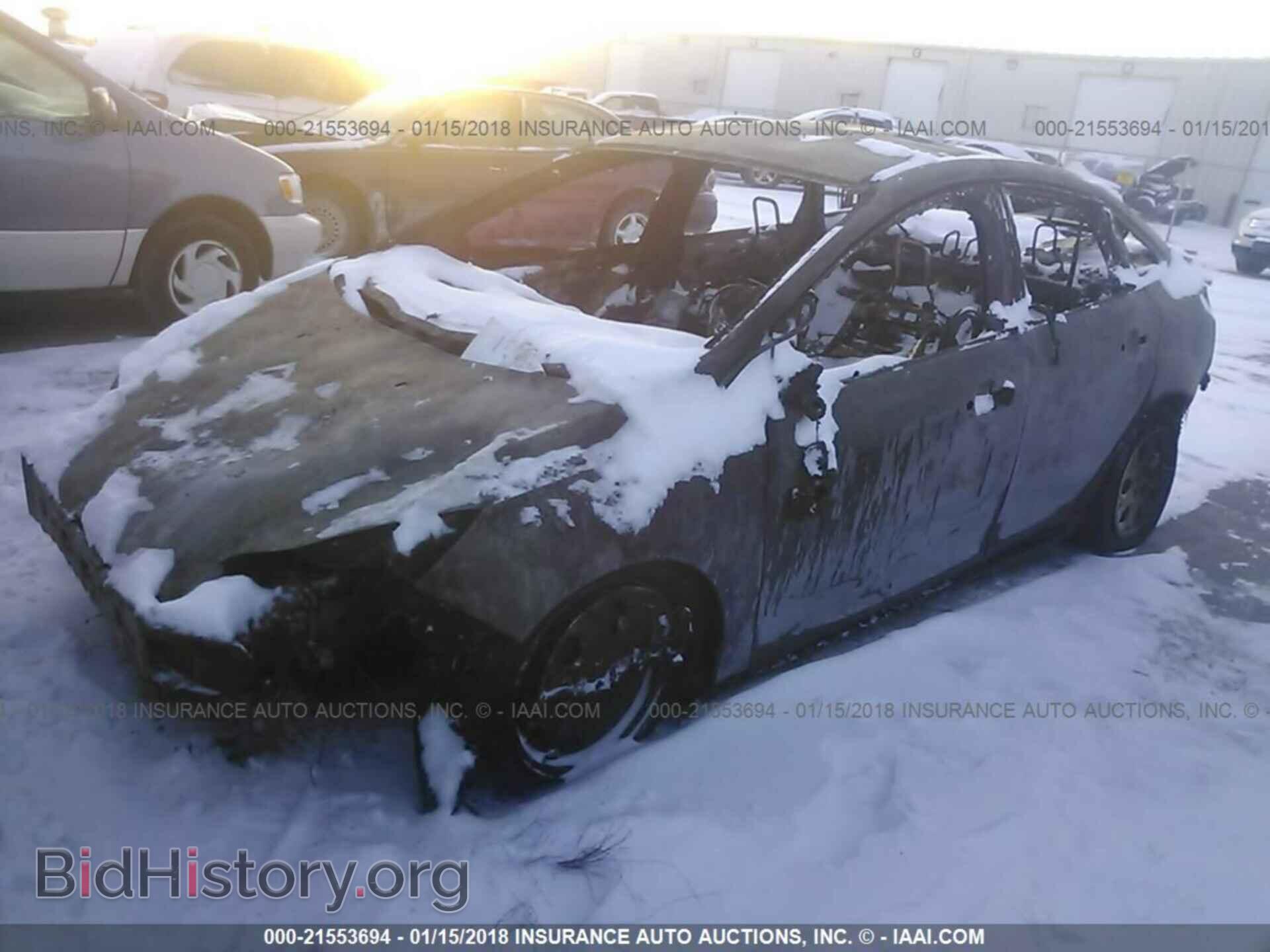 2012 Ford Focus - VIN: 1FAHP3F22CL366074 - Фото 2