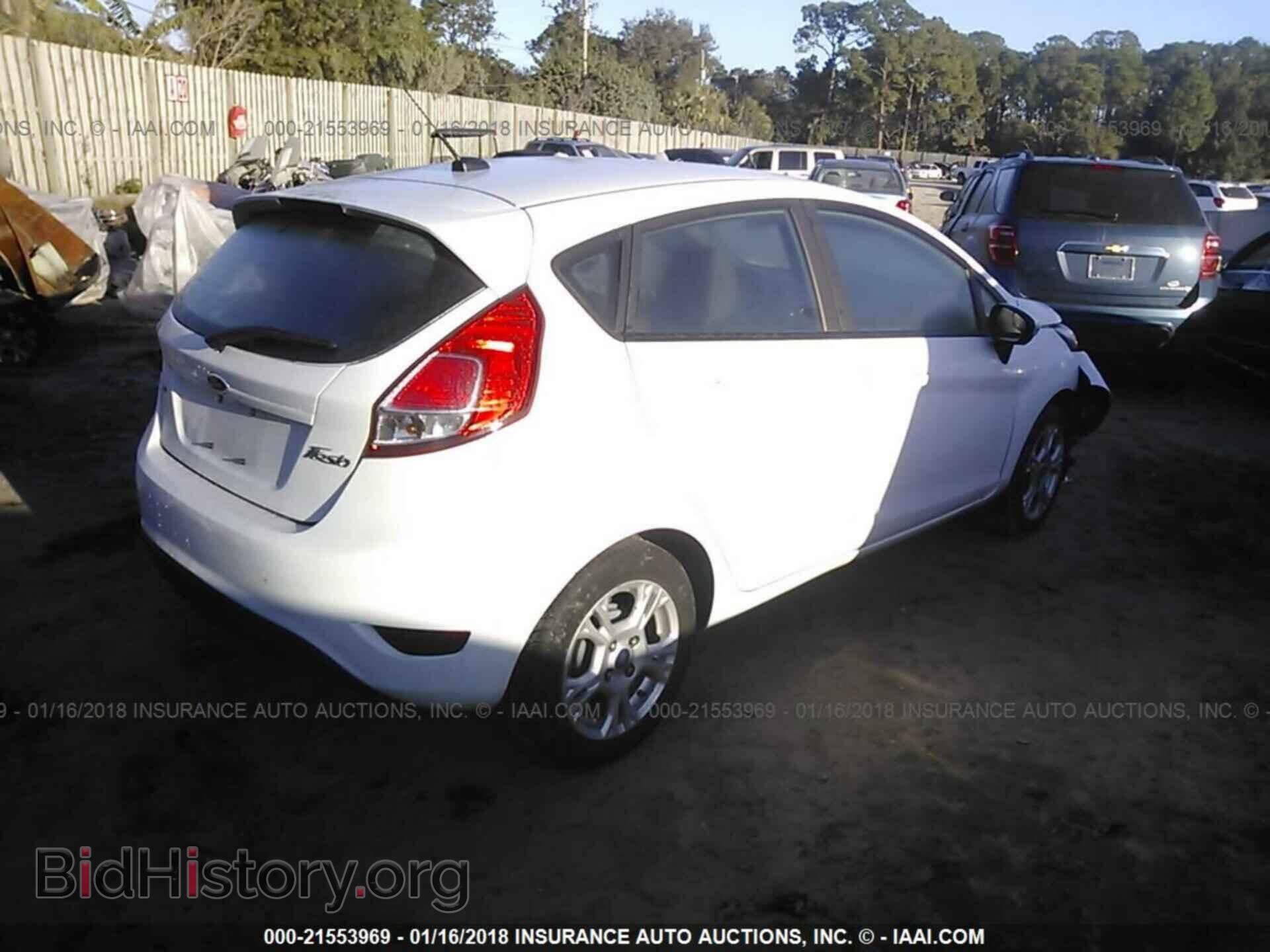 2015 Ford Fiesta - VIN: 3FADP4EJXFM204760 - Фото 4