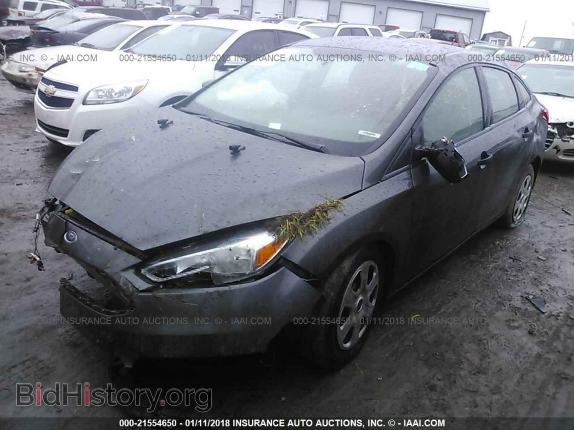 2015 Ford Focus - VIN: 1FADP3E2XFL274277 - Photo 2