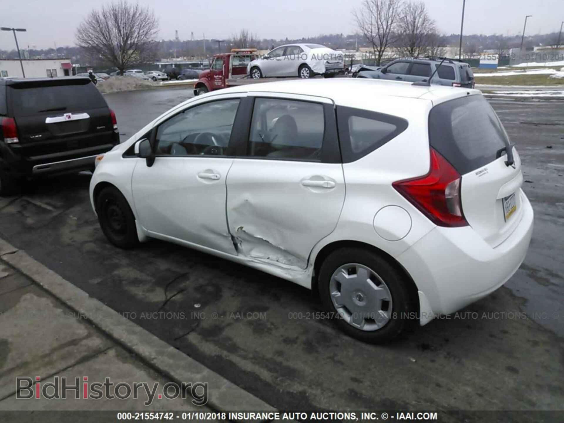 2014 Nissan Versa note - VIN: 3N1CE2CP6EL385998 - Photo 3