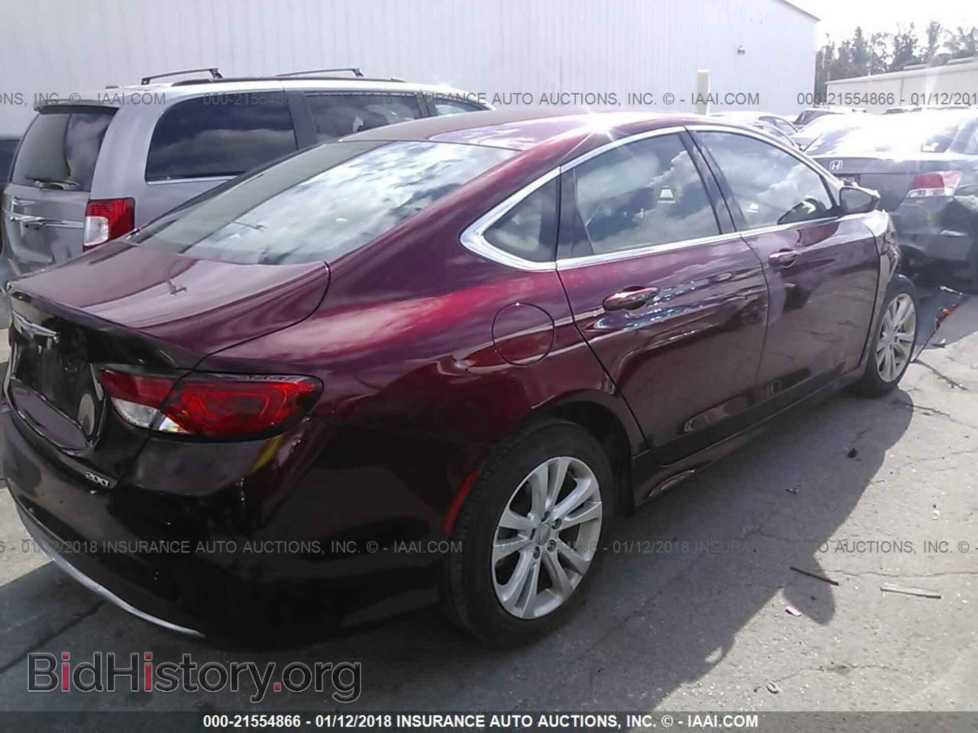 2016 Chrysler 200 - VIN: 1C3CCCAB3GN149171 - Photo 4