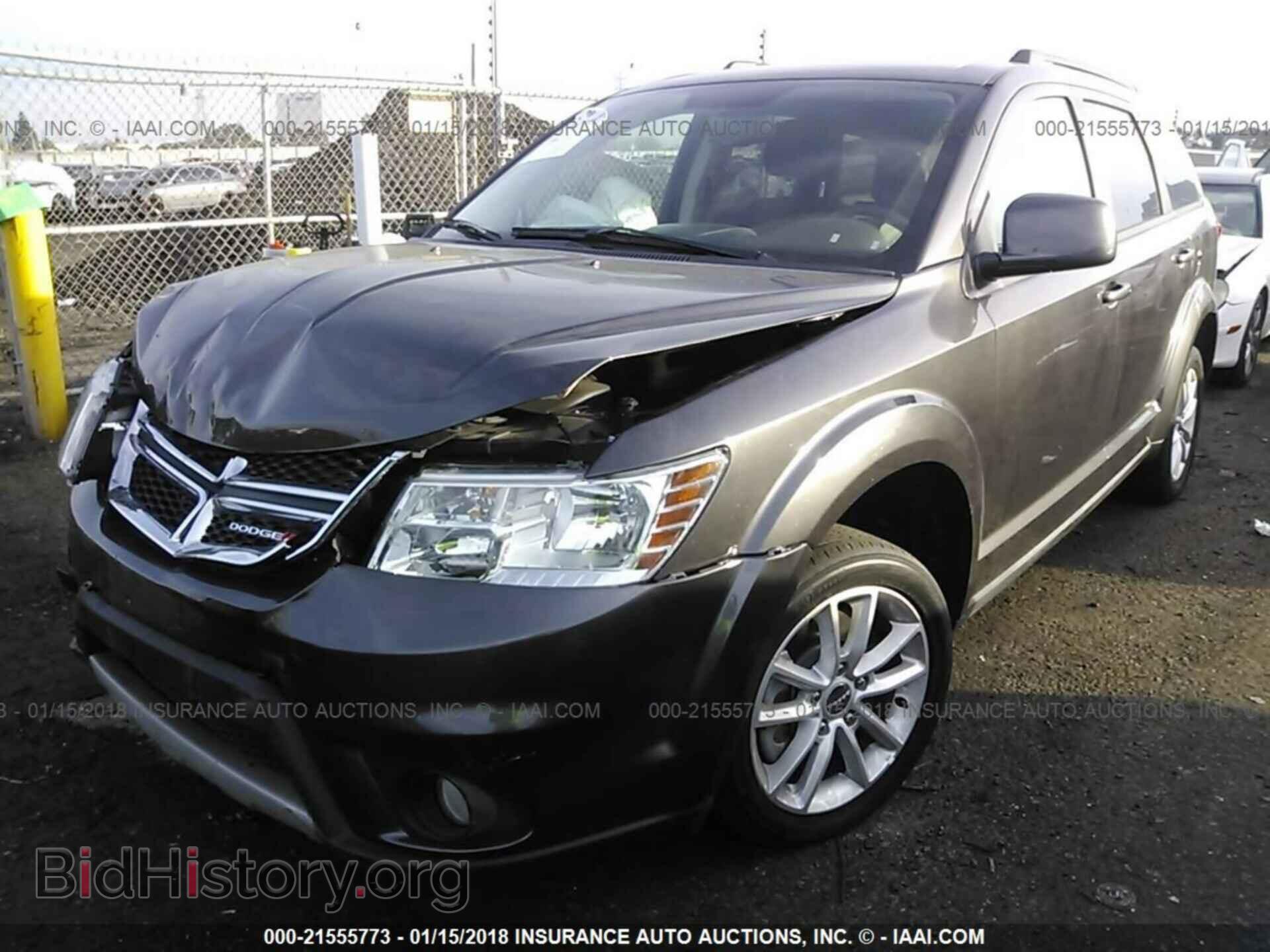 2017 Dodge Journey - VIN: 3C4PDCBG2HT704939 - Photo 2