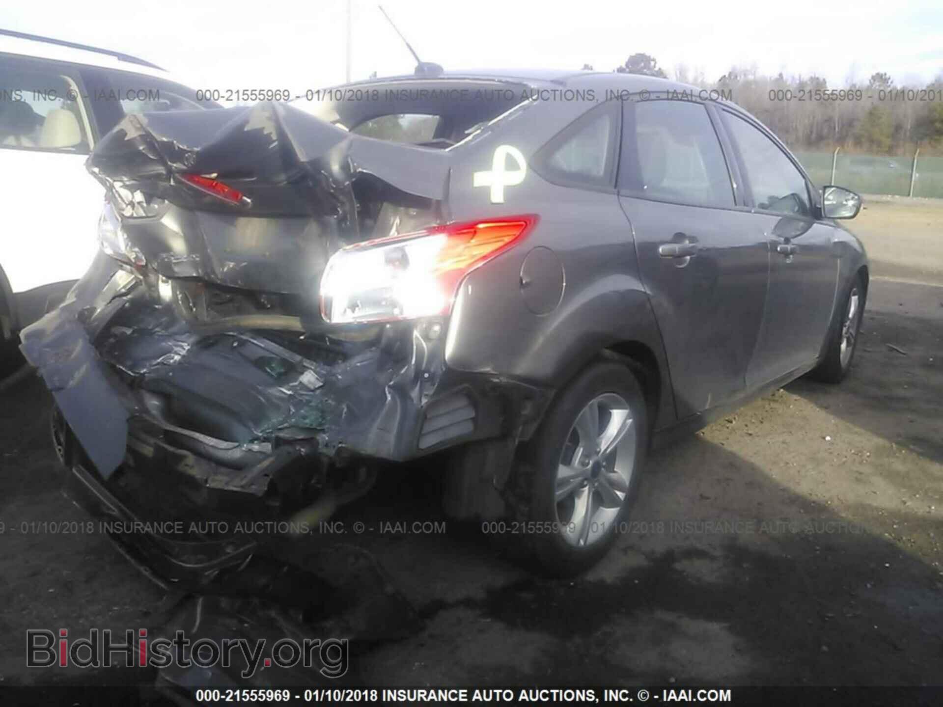 2013 Ford Focus - VIN: 1FADP3F27DL330803 - Photo 4