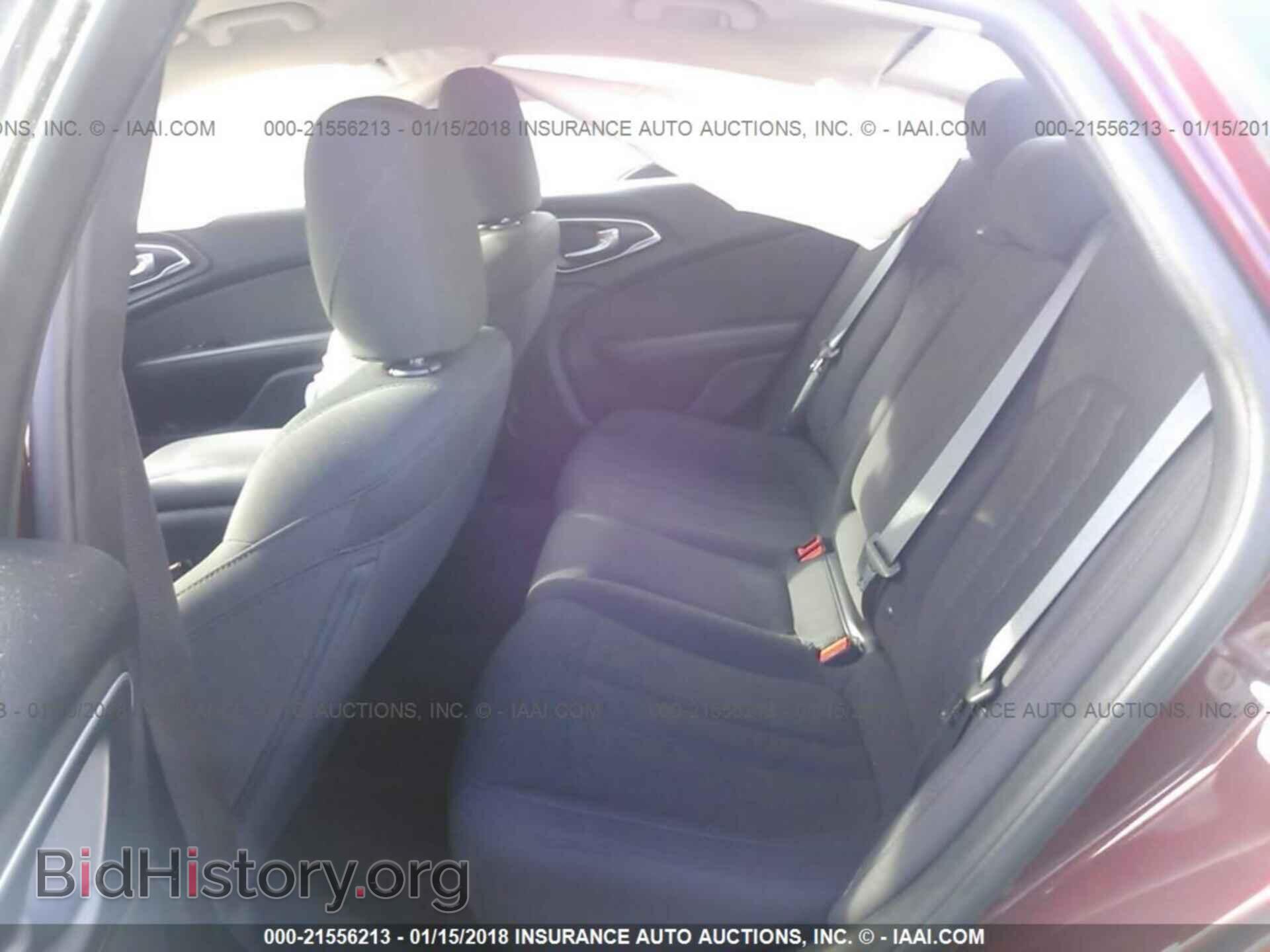 2016 Chrysler 200 - VIN: 1C3CCCAB6GN172489 - Photo 8