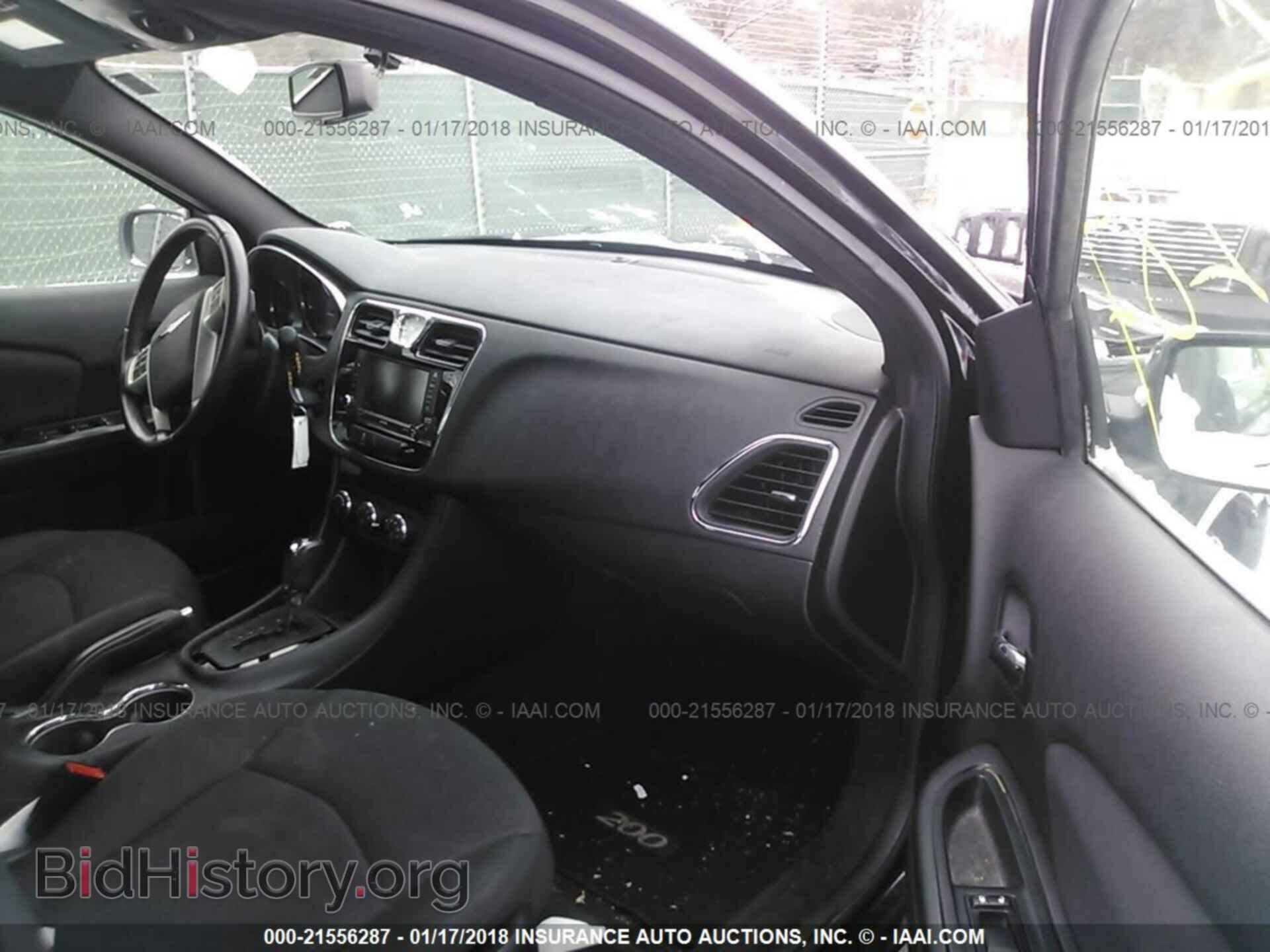 2013 Chrysler 200 - VIN: 1C3CCBBB0DN515494 - Photo 5