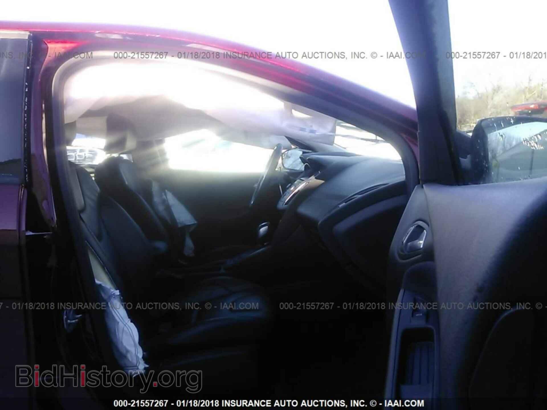 2016 Ford Focus - VIN: 1FADP3F29GL222980 - Photo 5