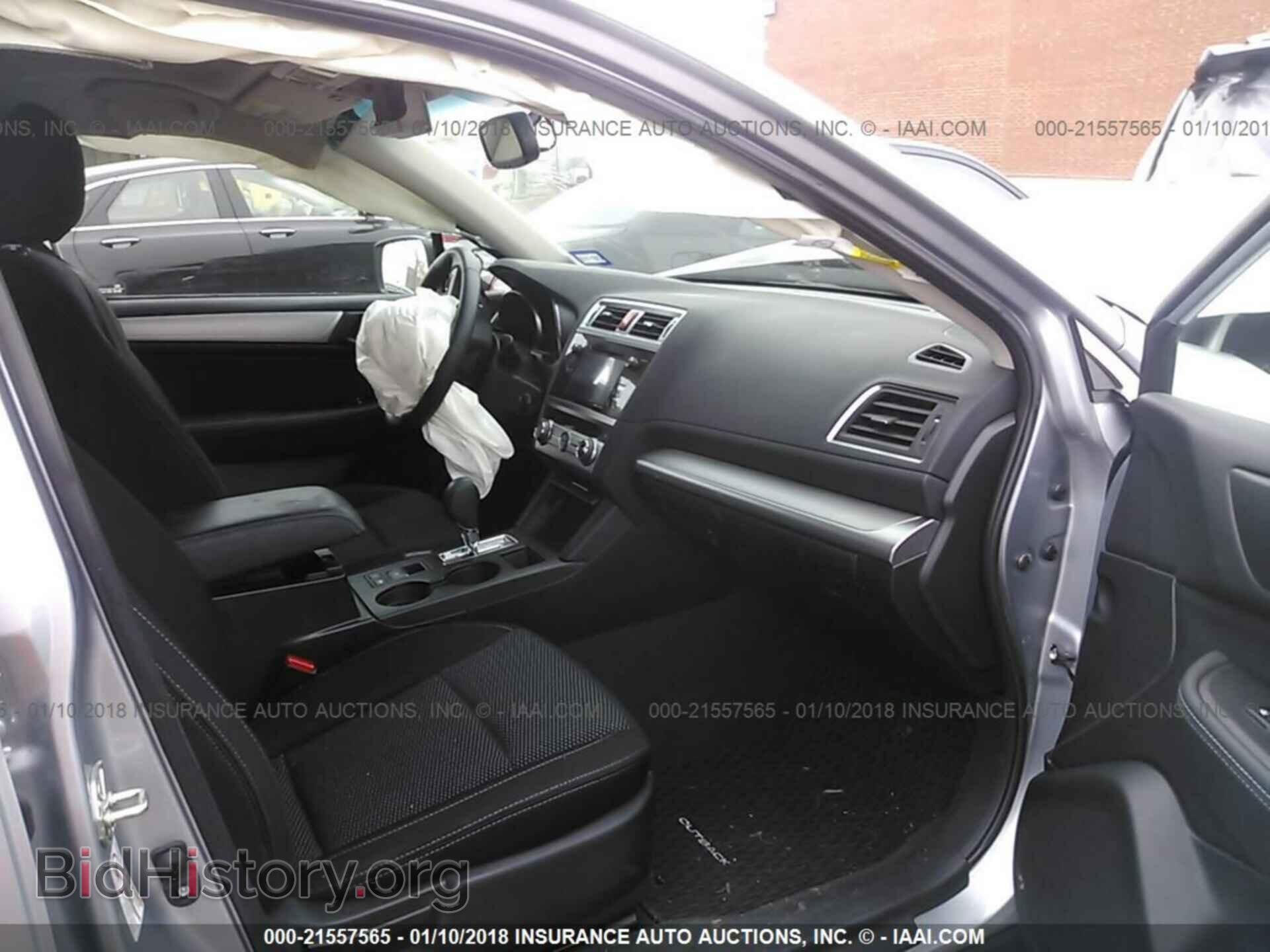 2015 Subaru Outback - VIN: 4S4BSBDC2F3344337 - Photo 5
