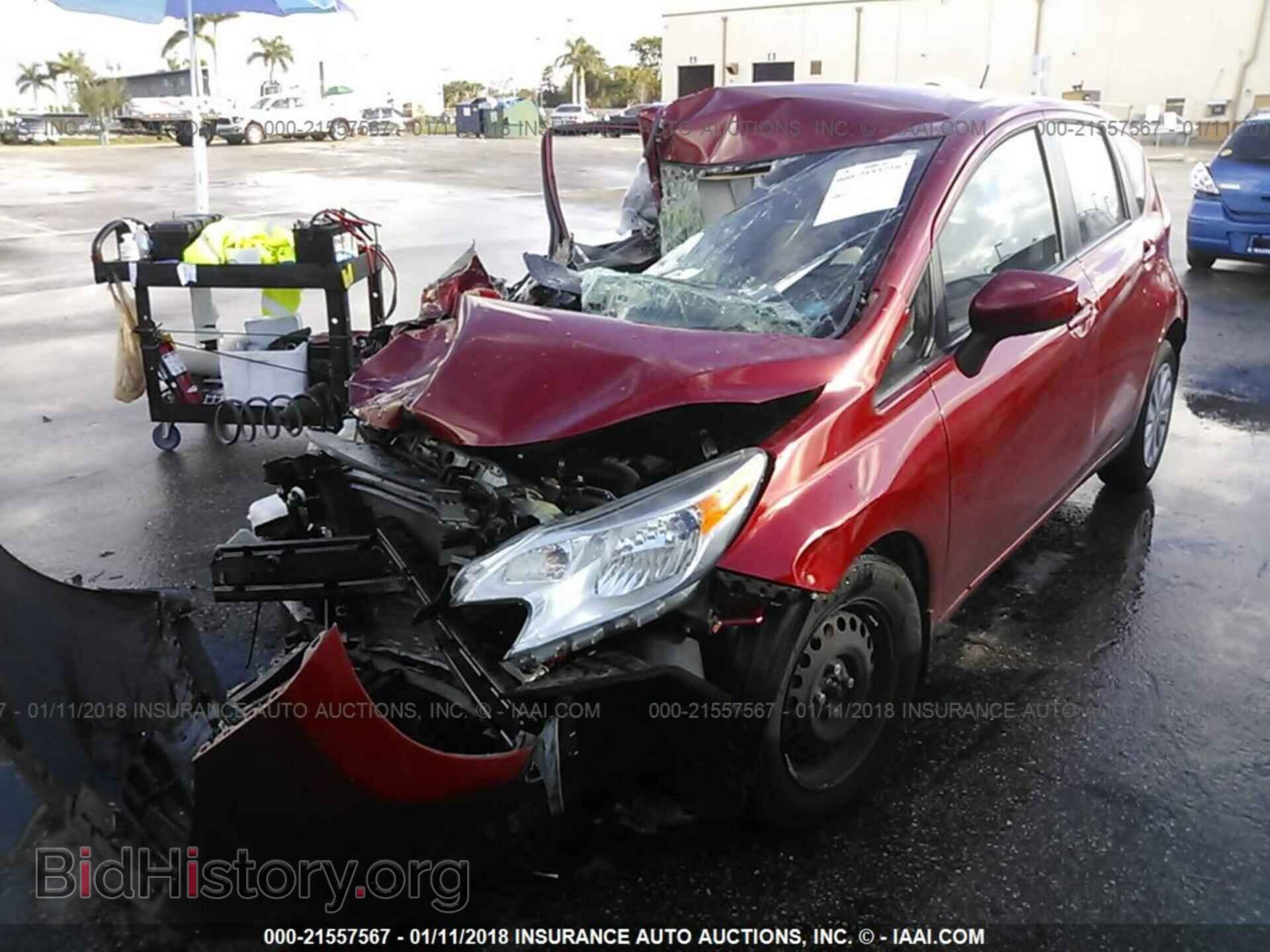 2015 Nissan Versa note - VIN: 3N1CE2CP3FL449271 - Photo 2