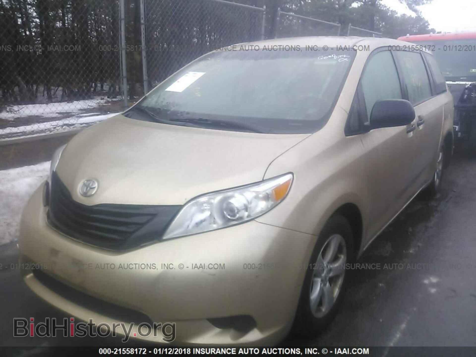 Report 5TDZK3DC7BS048828 Toyota Sienna 2011 Gold Gasoline - price and ...
