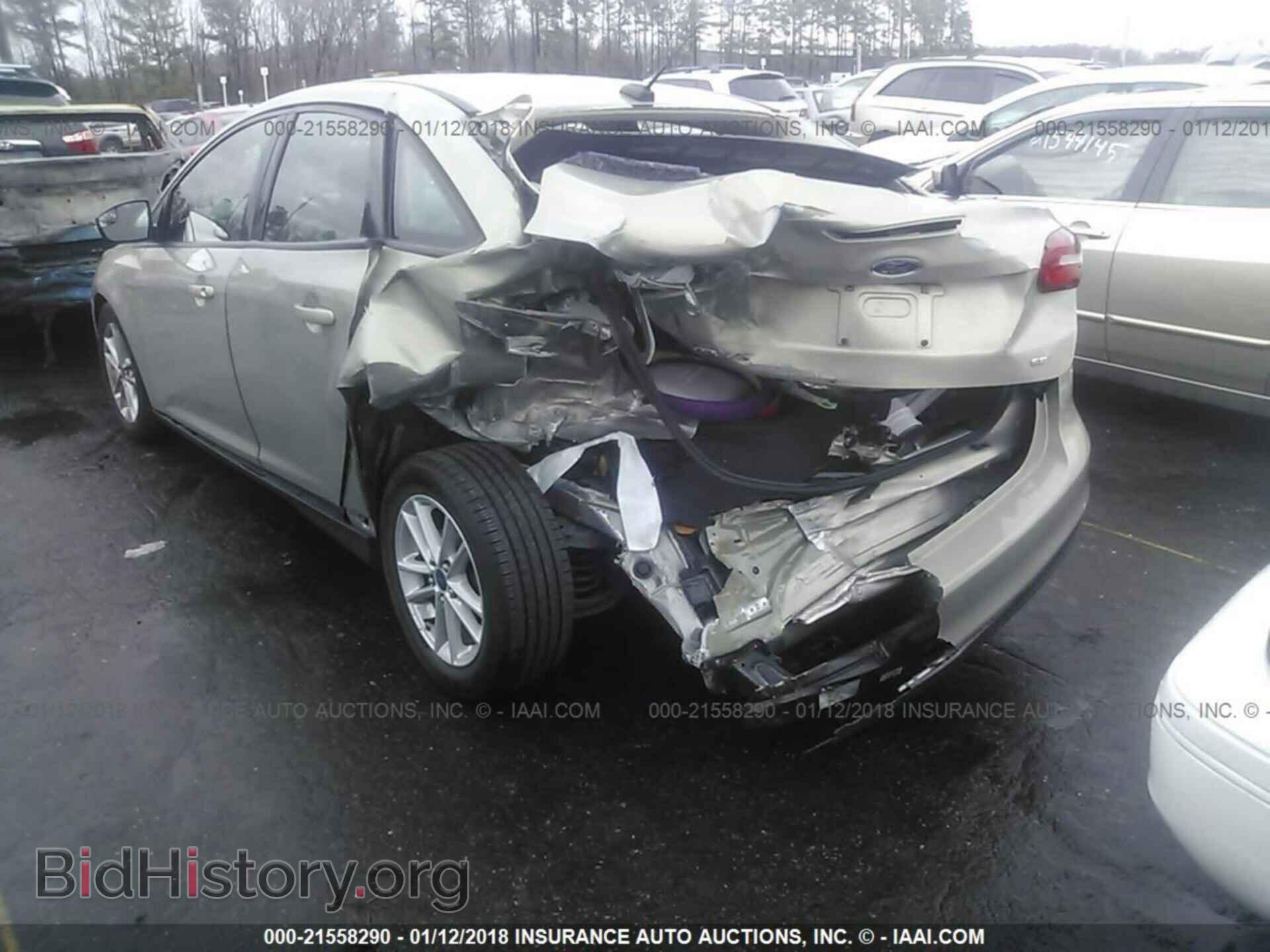 2015 Ford Focus - VIN: 1FADP3F23FL233472 - Photo 6