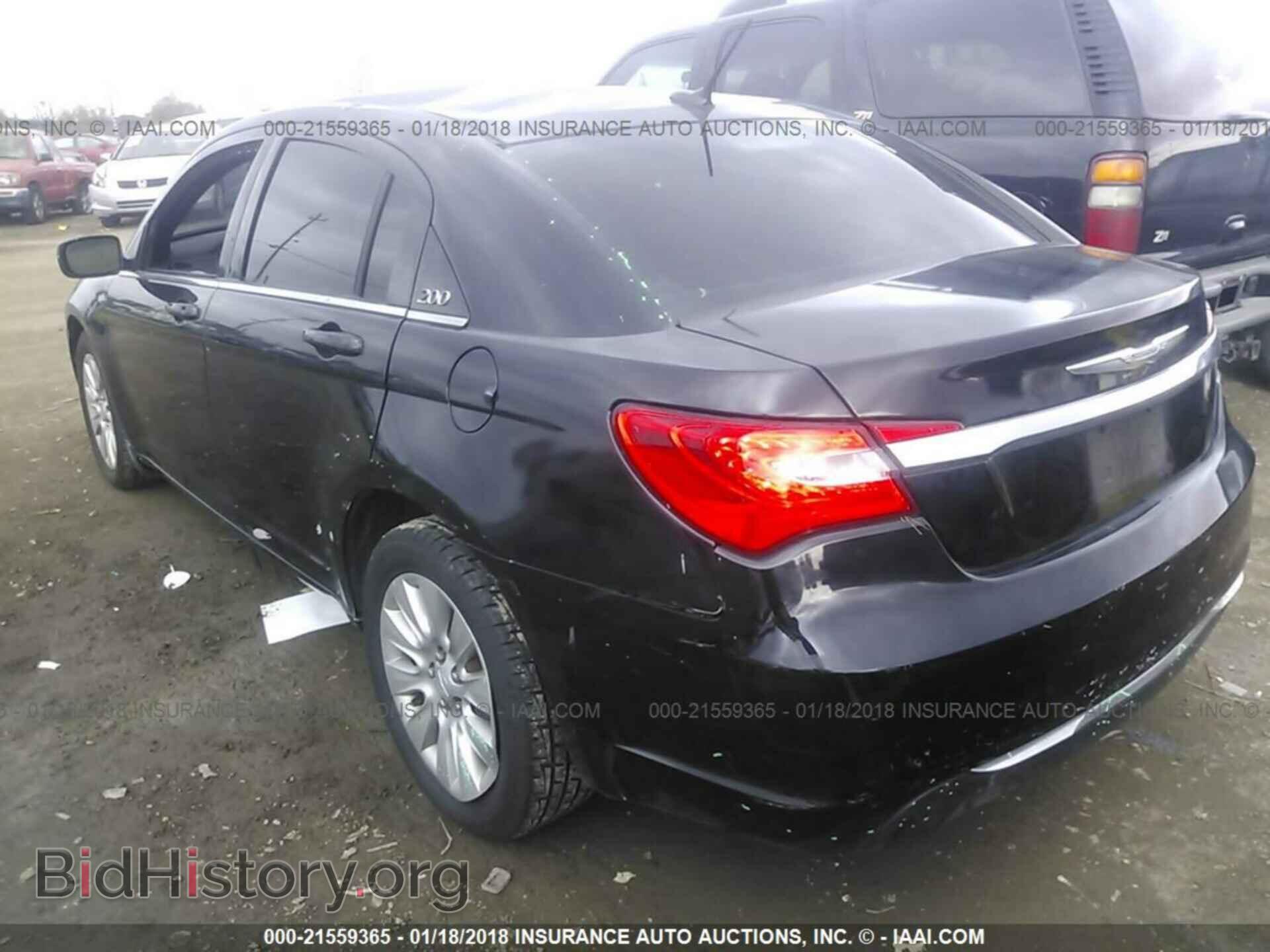 2012 Chrysler 200 - VIN: 1C3CCBAB5CN273804 - Photo 3
