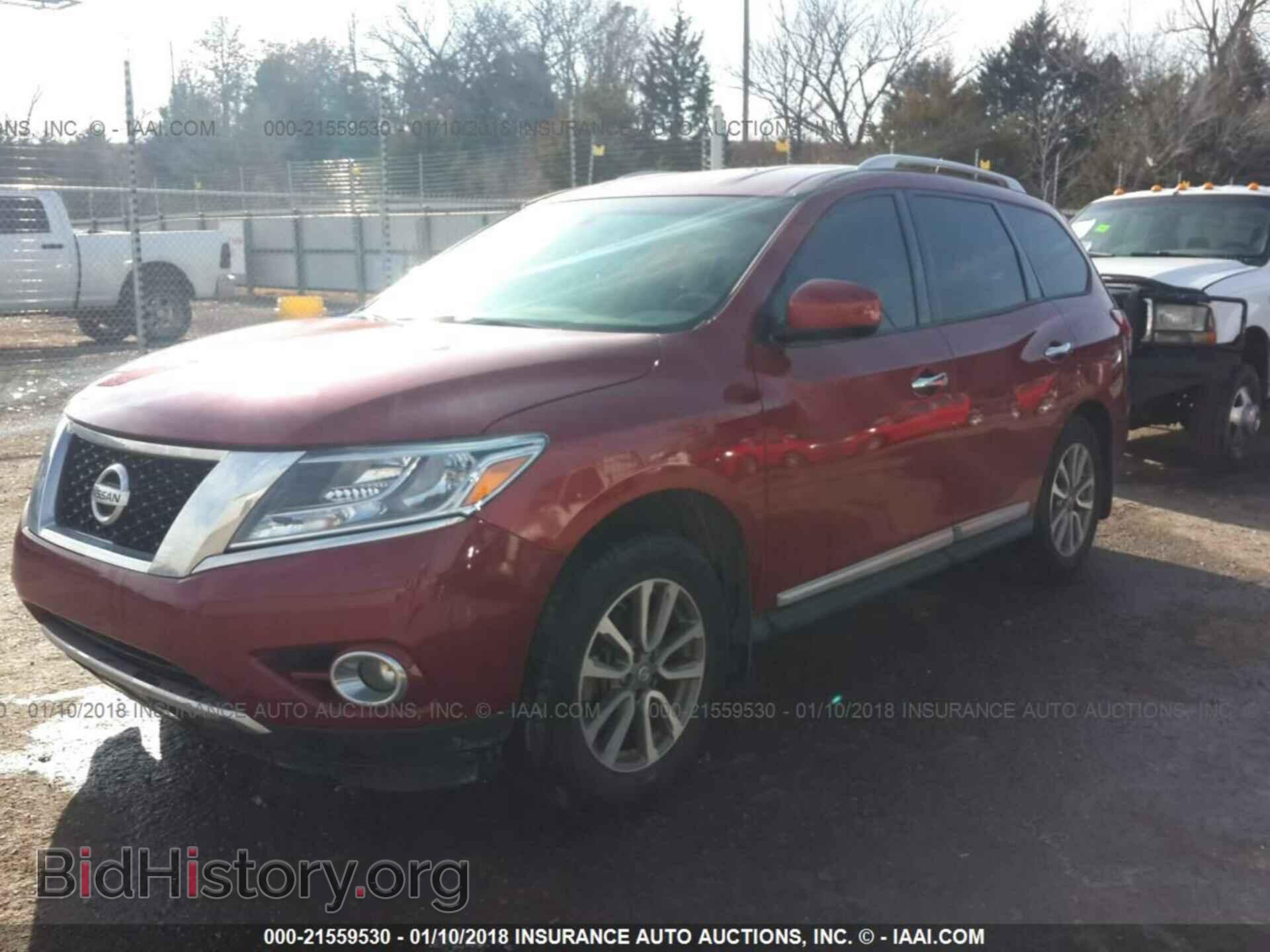 2013 Nissan Pathfinder - VIN: 5N1AR2MN9DC673588 - Фото 2