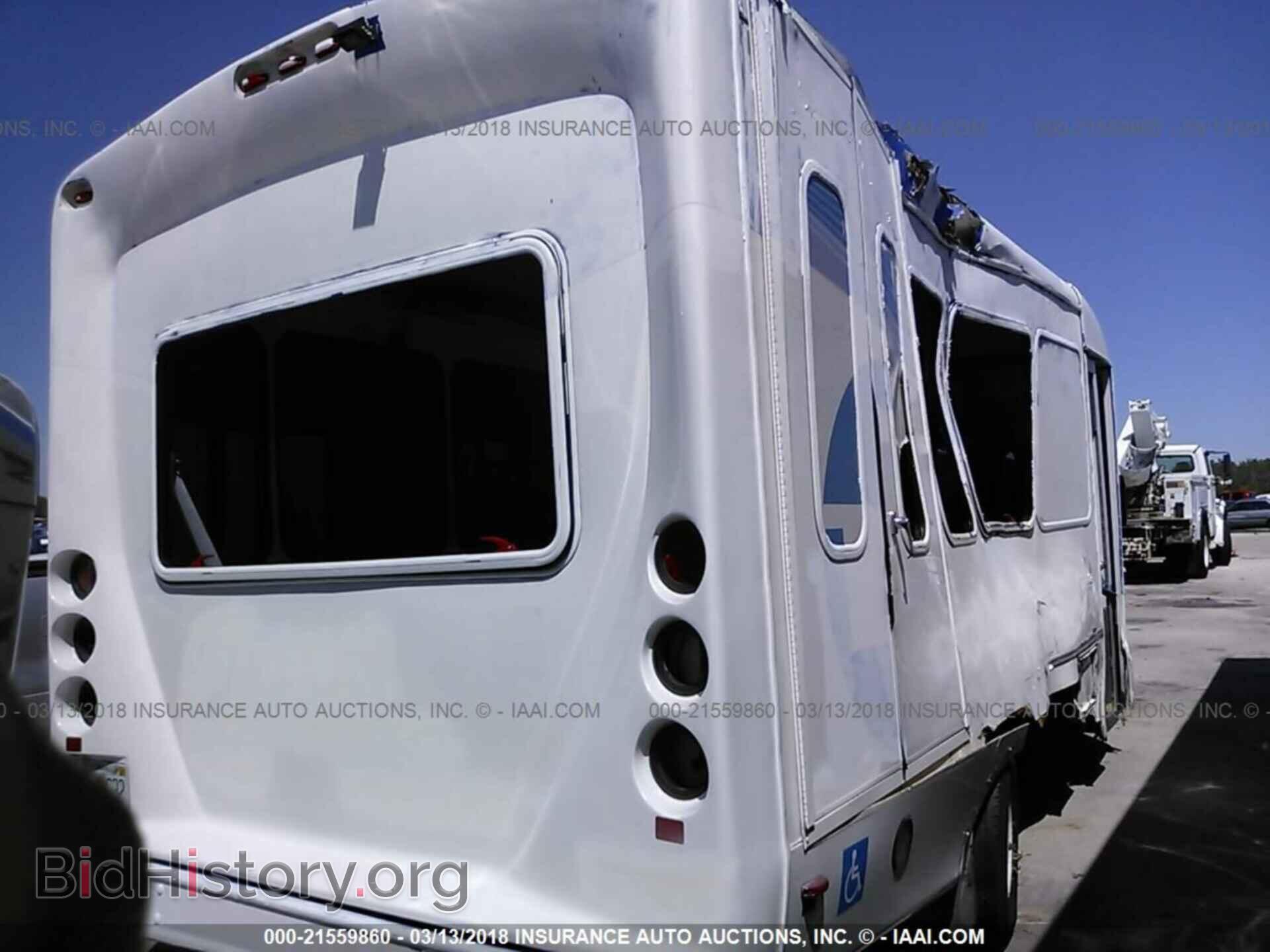 2016 Ford Econoline - VIN: 1FDEE3FL7GDC17201 - Photo 4
