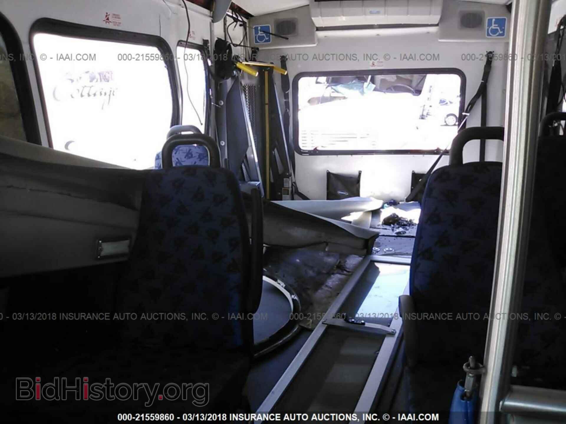 2016 Ford Econoline - VIN: 1FDEE3FL7GDC17201 - Photo 7