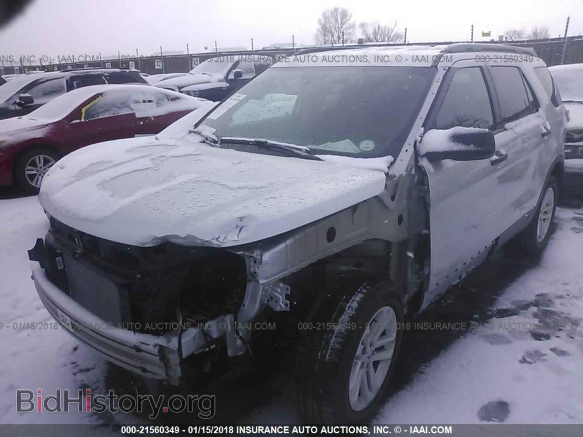 2017 Ford Explorer - VIN: 1FM5K8B82HGD88347 - Photo 2