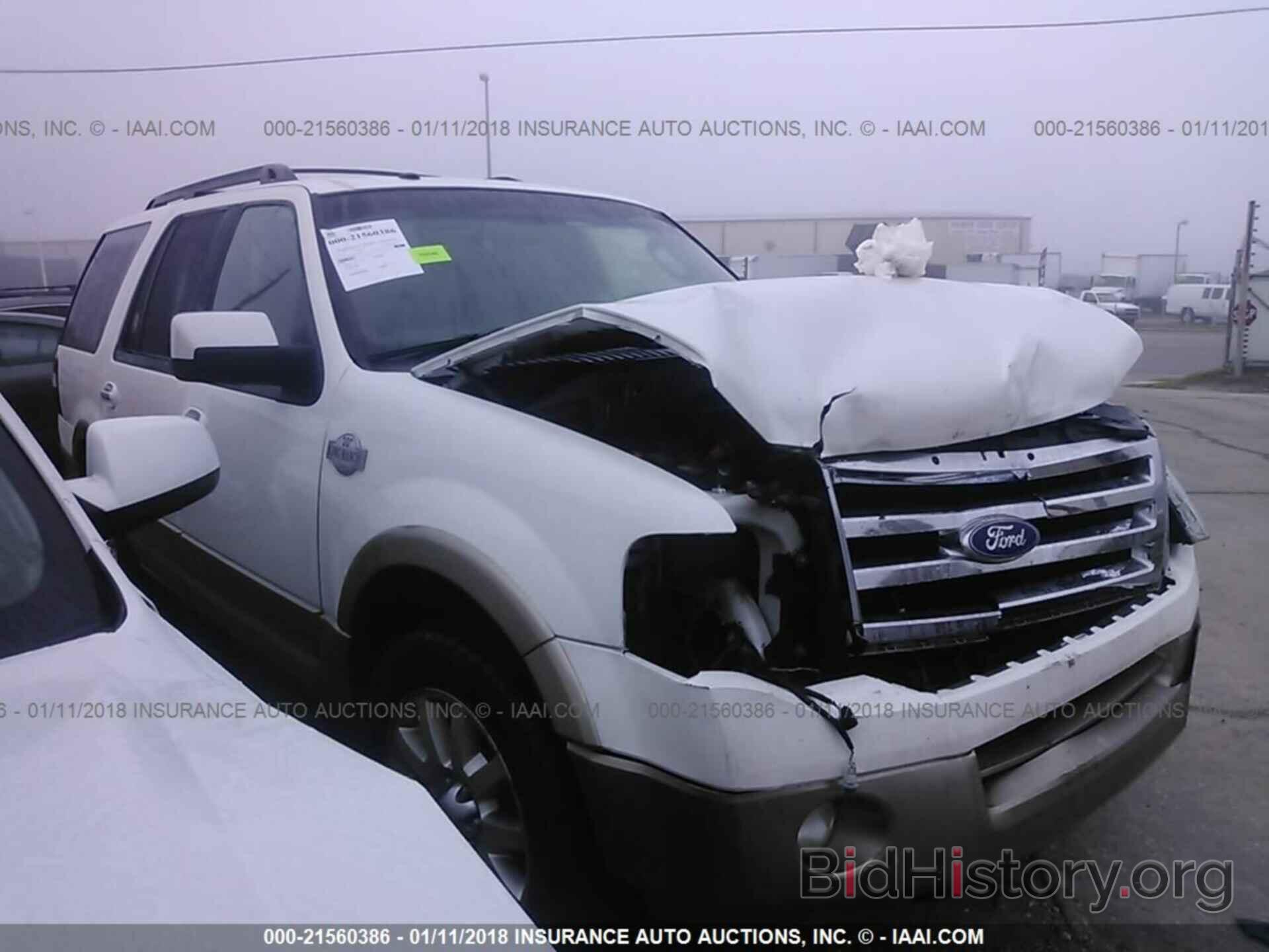 Photo 1FMJU1H59BEF18060 - Ford Expedition 2011