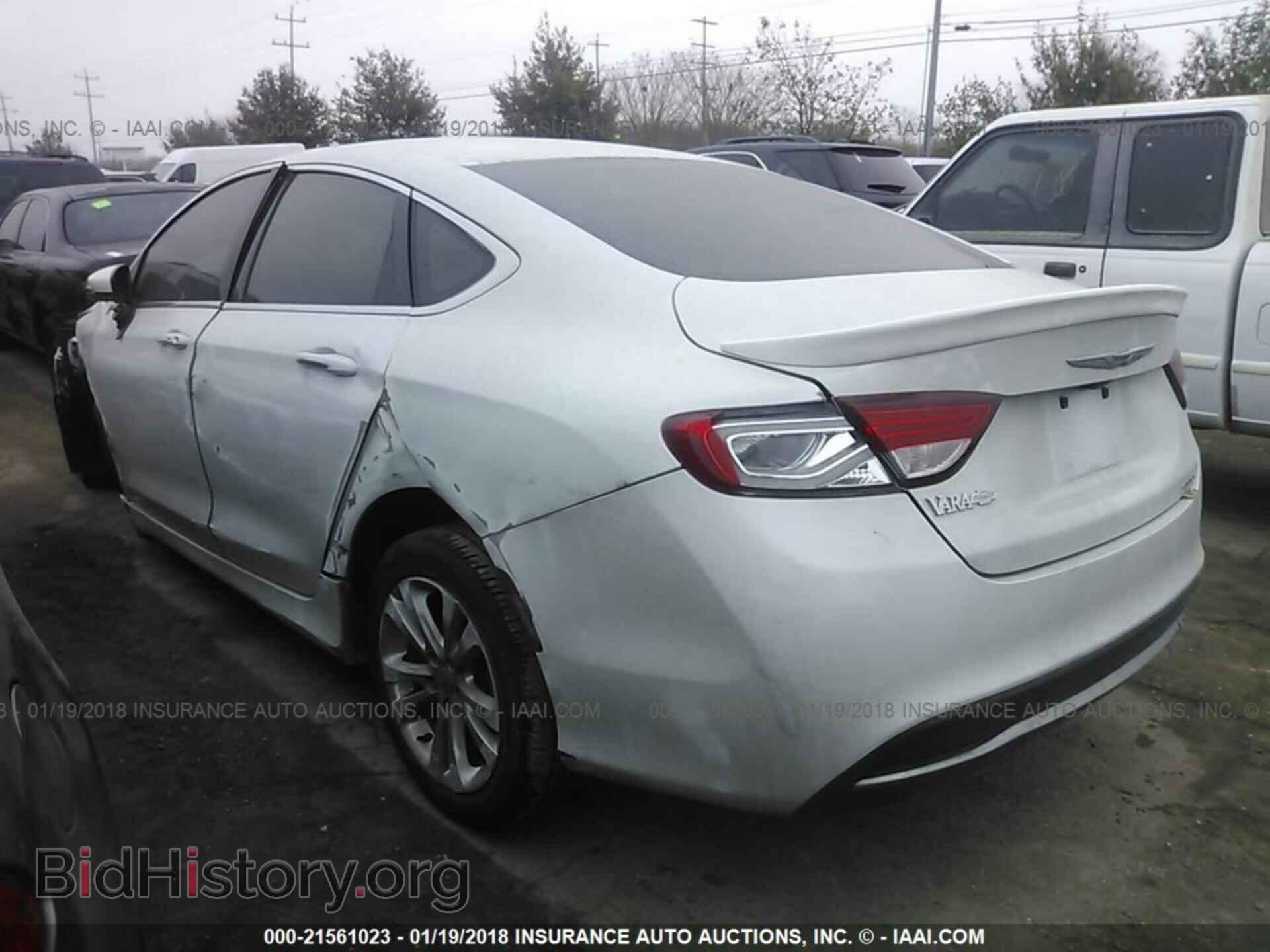 2015 Chrysler 200 - VIN: 1C3CCCAB2FN606034 - Photo 3
