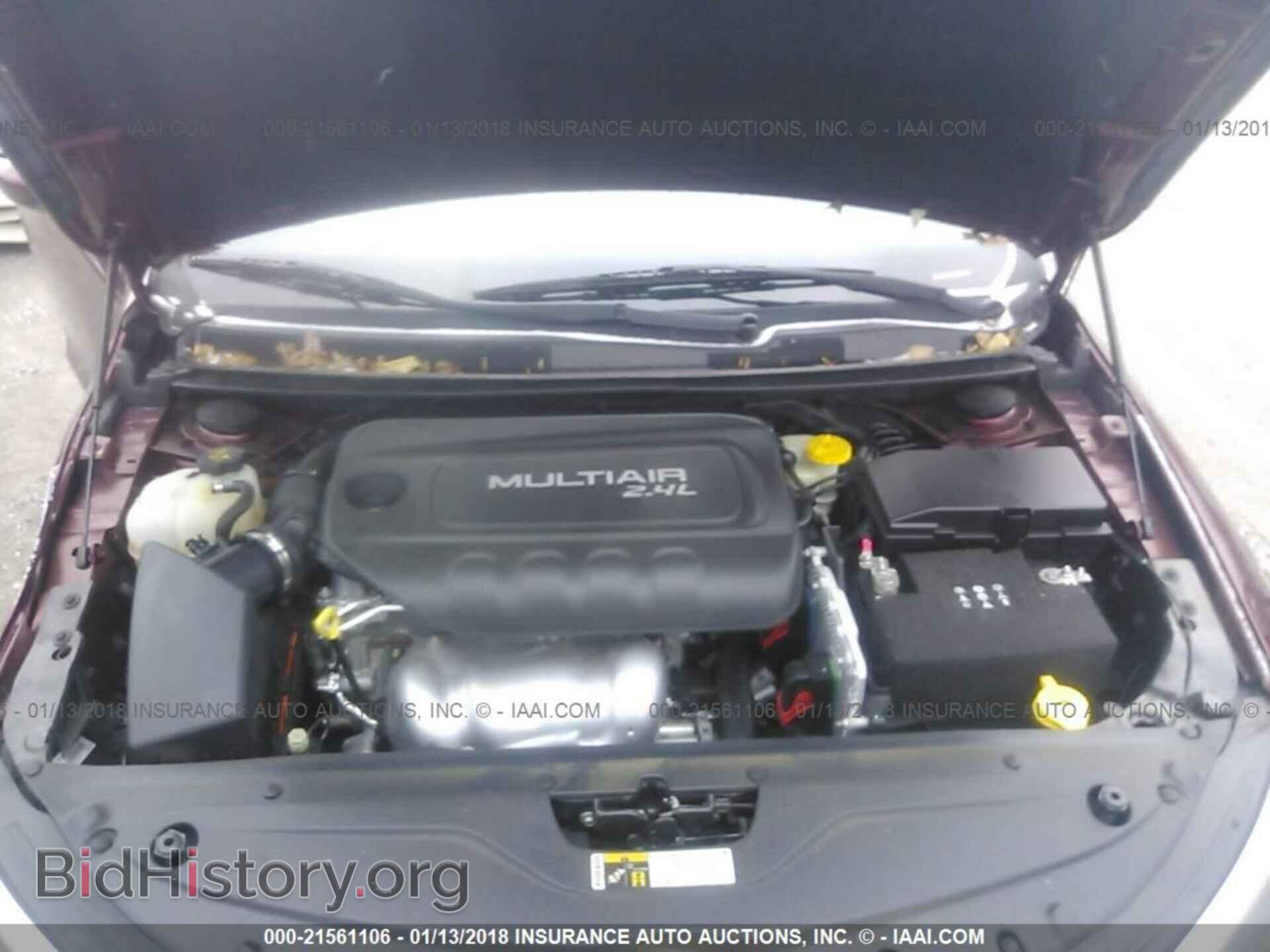 2015 Chrysler 200 - VIN: 1C3CCCABXFN680186 - Photo 10