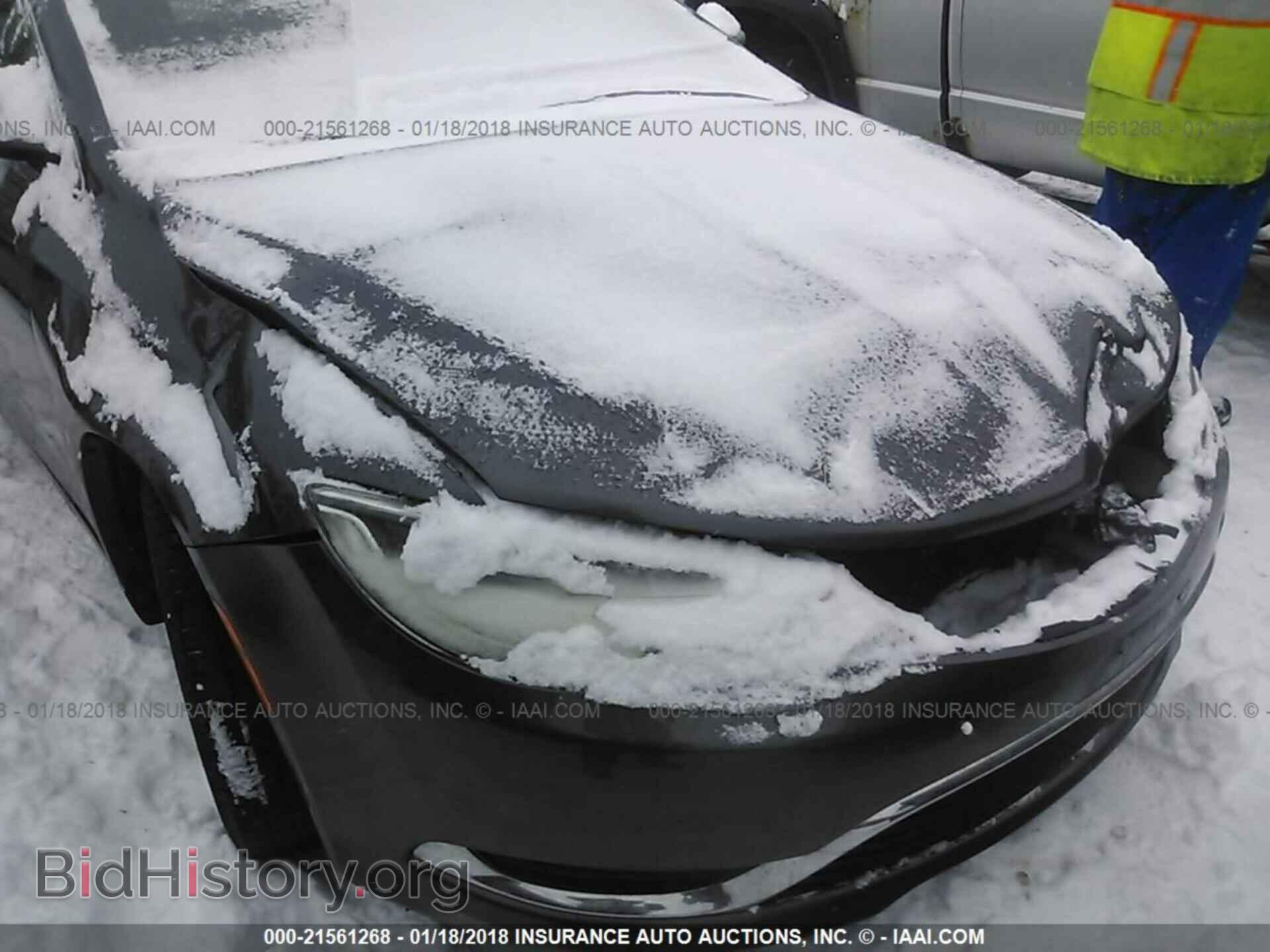 2015 Chrysler 200 - VIN: 1C3CCCAB7FN580255 - Photo 6