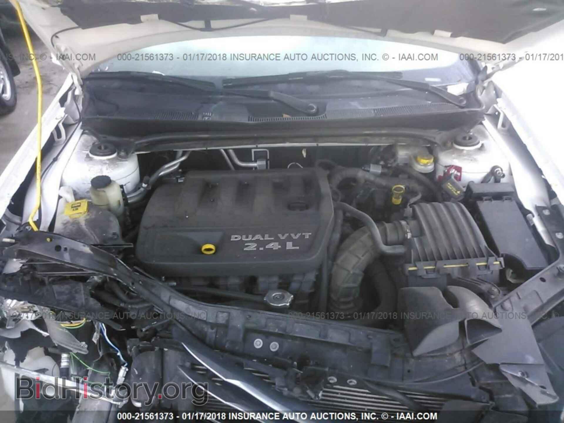 2014 Chrysler 200 - VIN: 1C3CCBAB4EN207389 - Фото 10