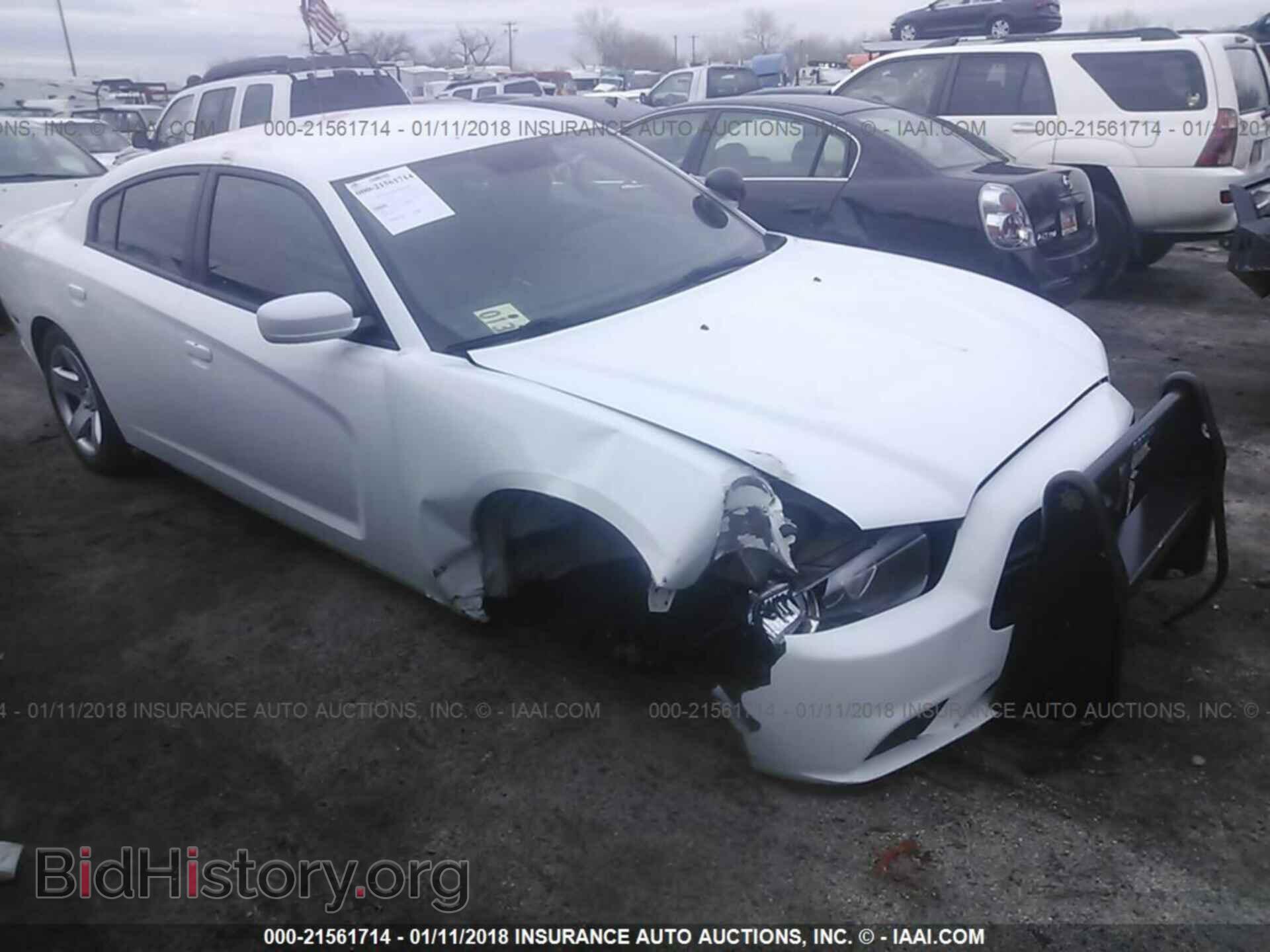 Photo 2C3CDXAT9DH610486 - Dodge Charger 2013