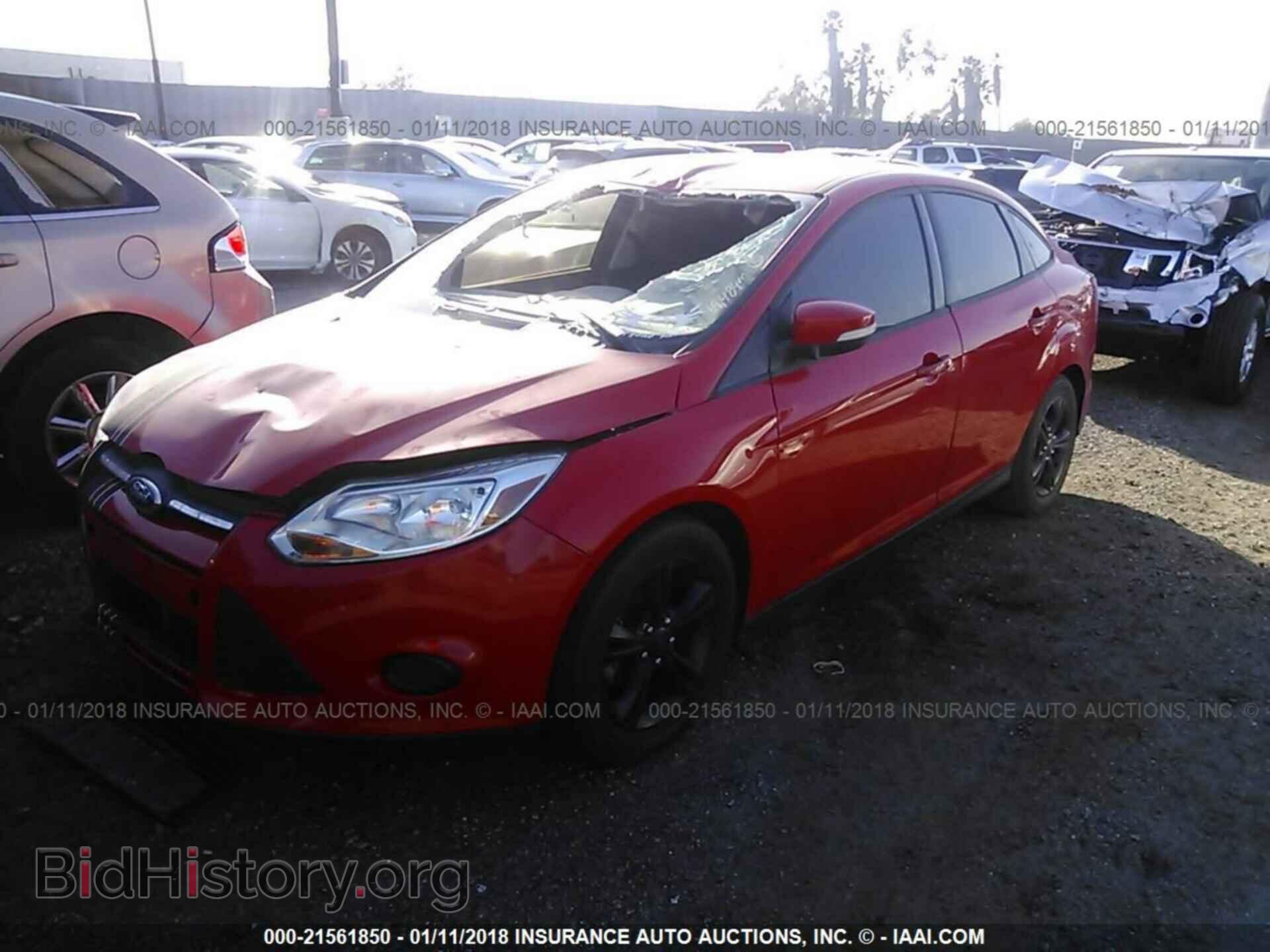 2013 Ford Focus - VIN: 1FADP3F27DL343180 - Photo 2