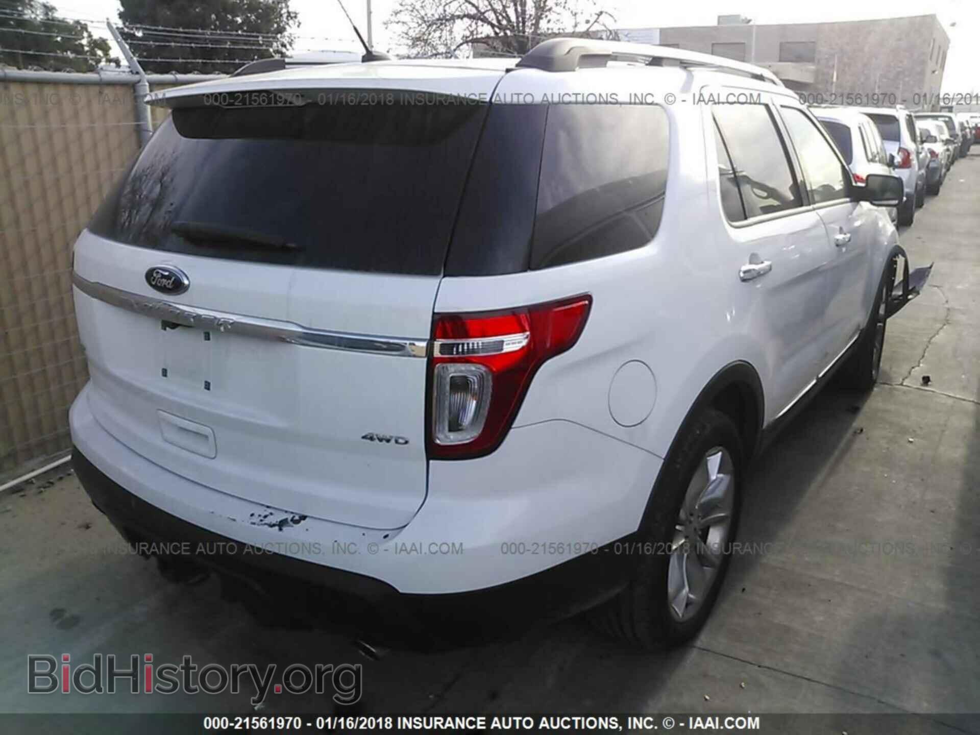 2013 Ford Explorer - VIN: 1FM5K8D82DGC39718 - Фото 4