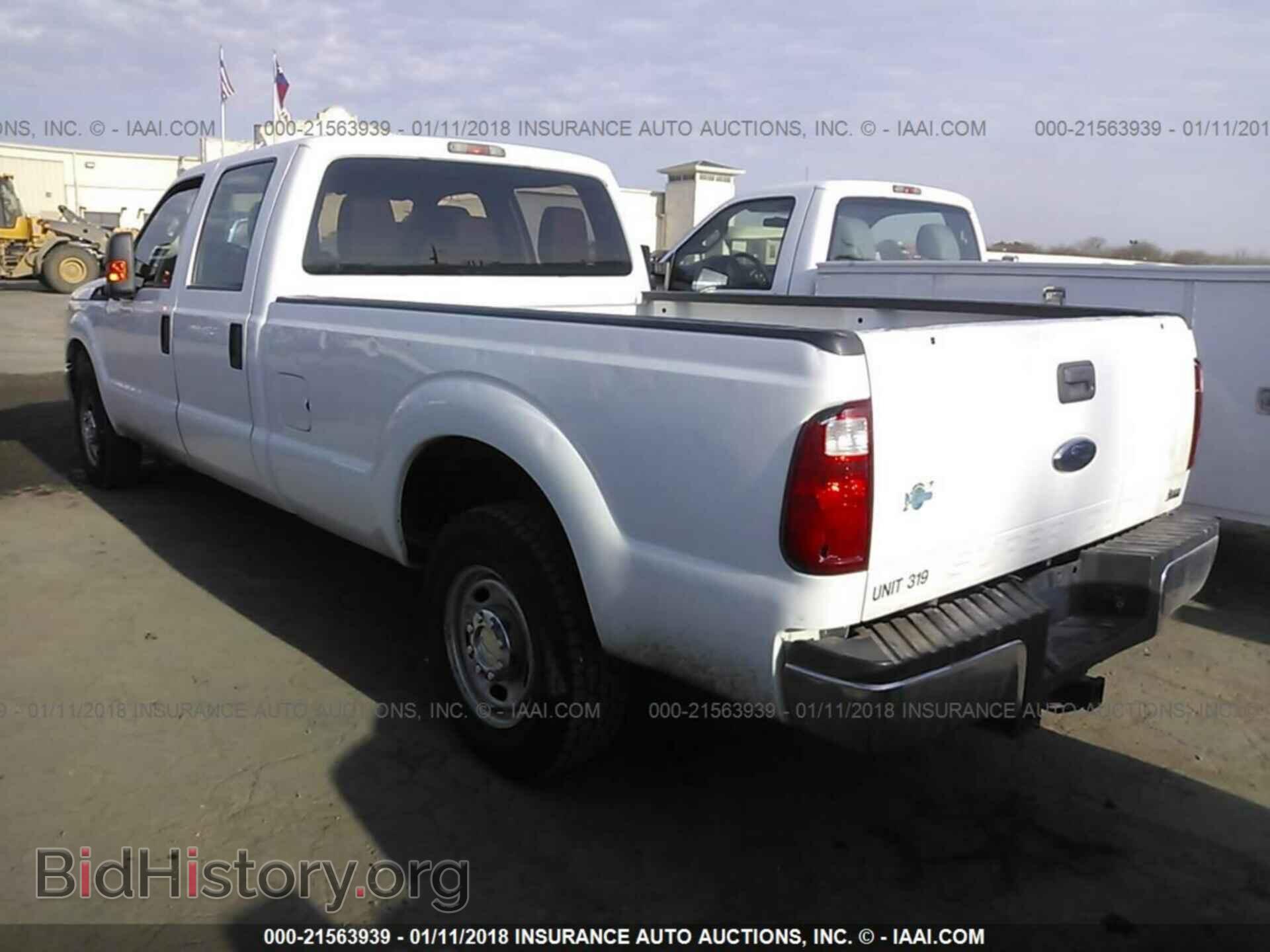 2011 Ford F250 - VIN: 1FT7W2A67BEA90376 - Photo 3