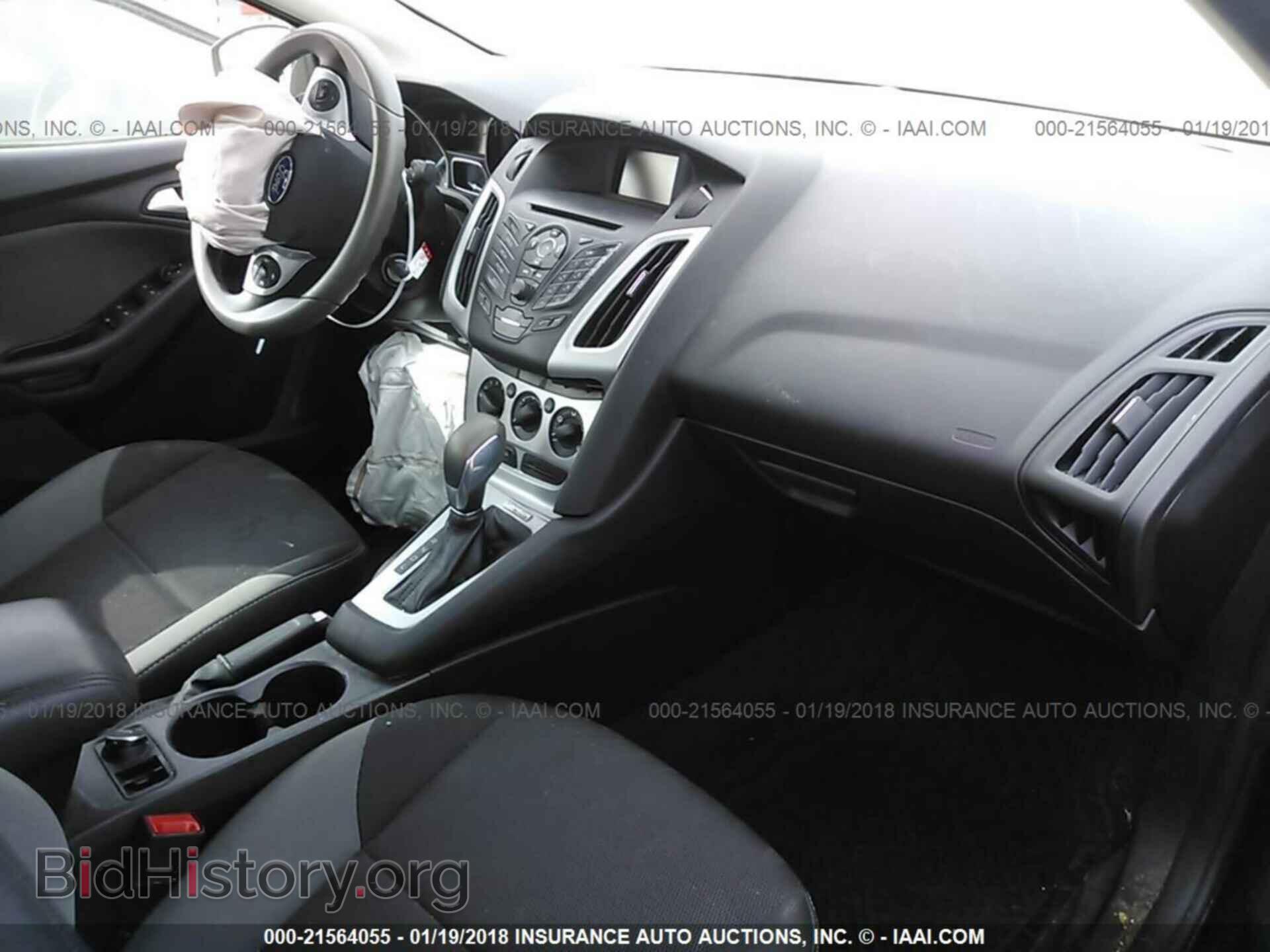 2014 Ford Focus - VIN: 1FADP3F24EL448115 - Фото 5