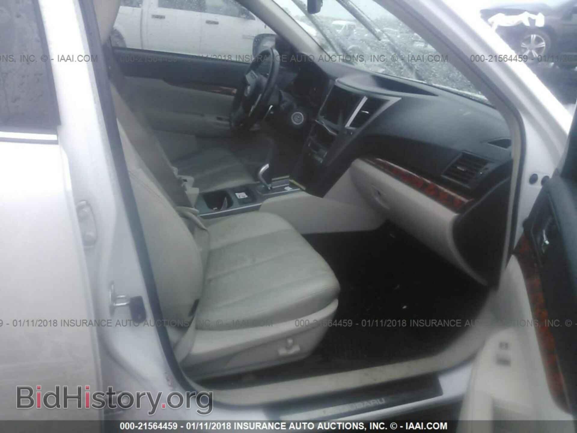 2011 Subaru Outback - VIN: 4S4BRBJC6B3377934 - Фото 5