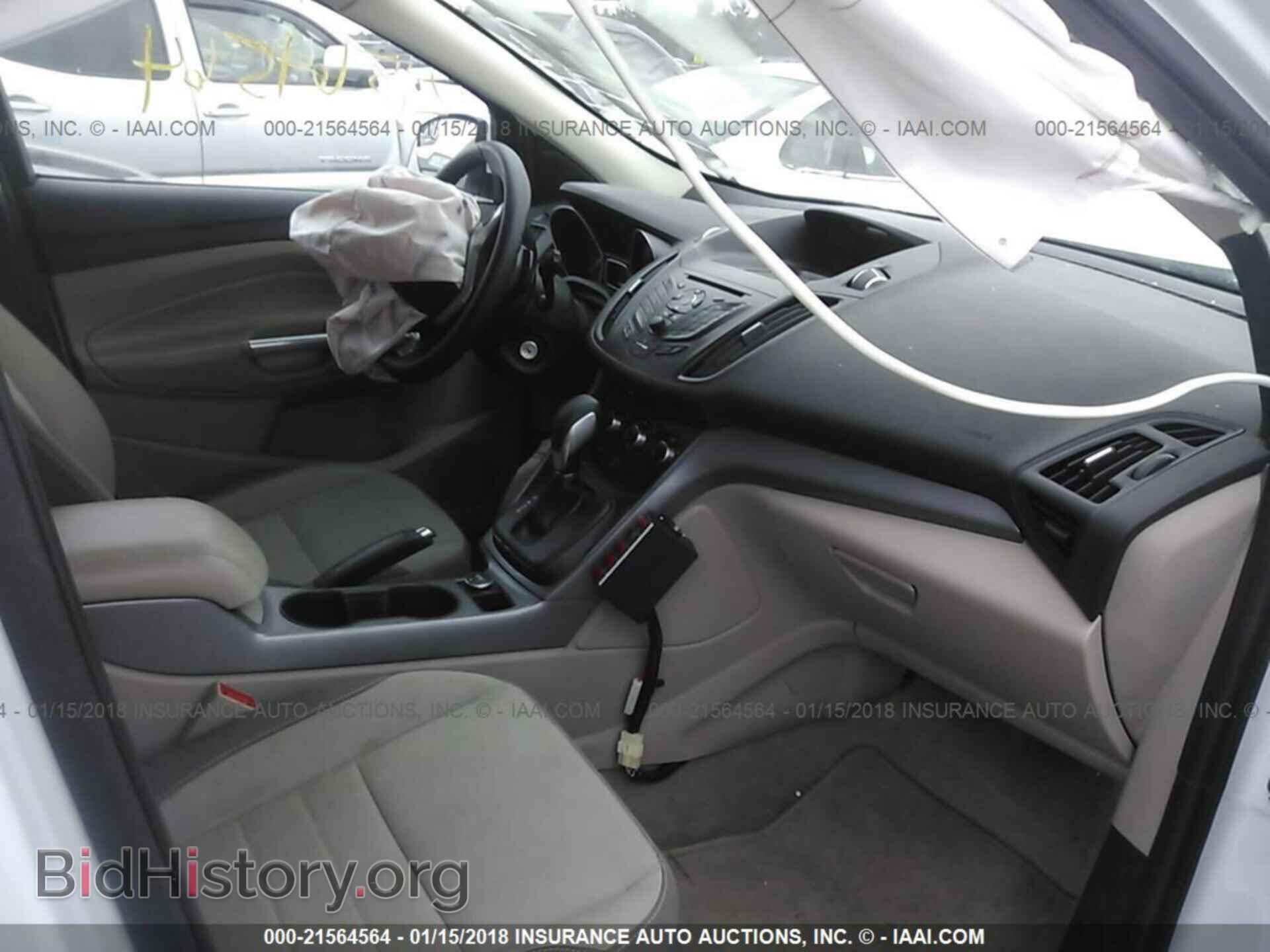 2014 Ford Escape - VIN: 1FMCU9GX3EUC48747 - Photo 5