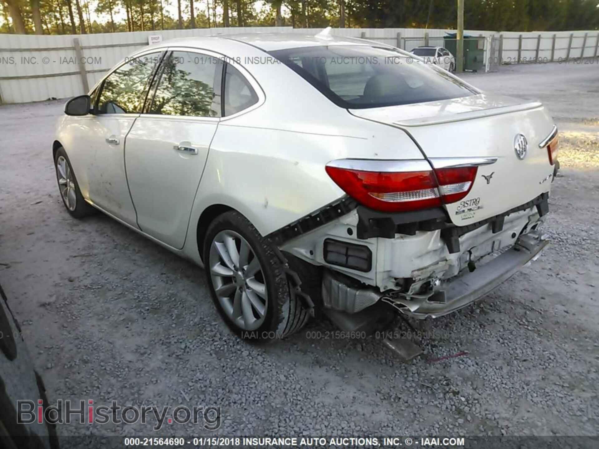 2012 Buick Verano - VIN: 1G4PR5SKXC4171346 - Фото 3